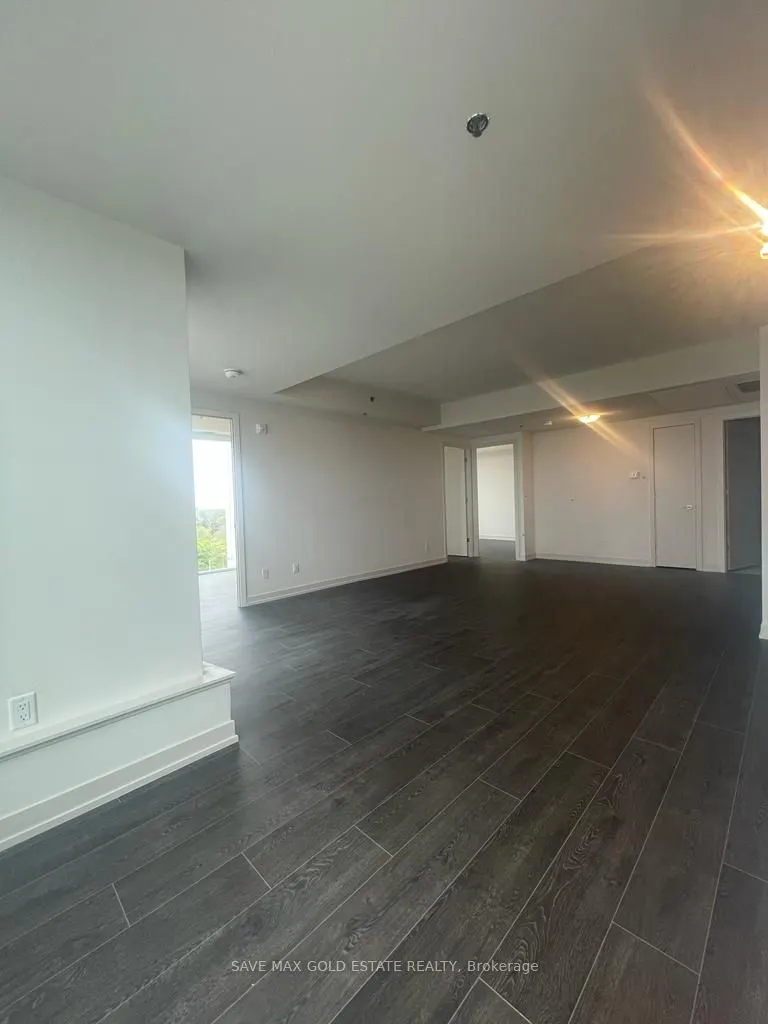 90 Glen Everest Road, #716