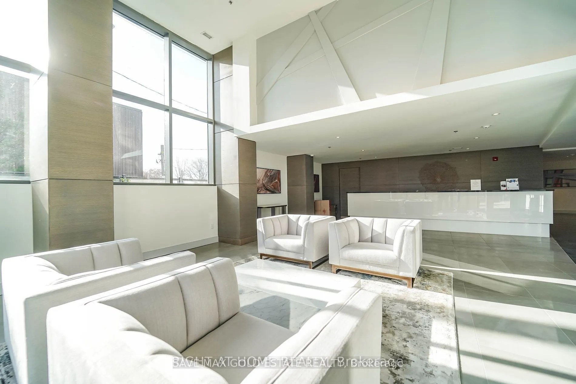 90 Glen Everest Road, #716