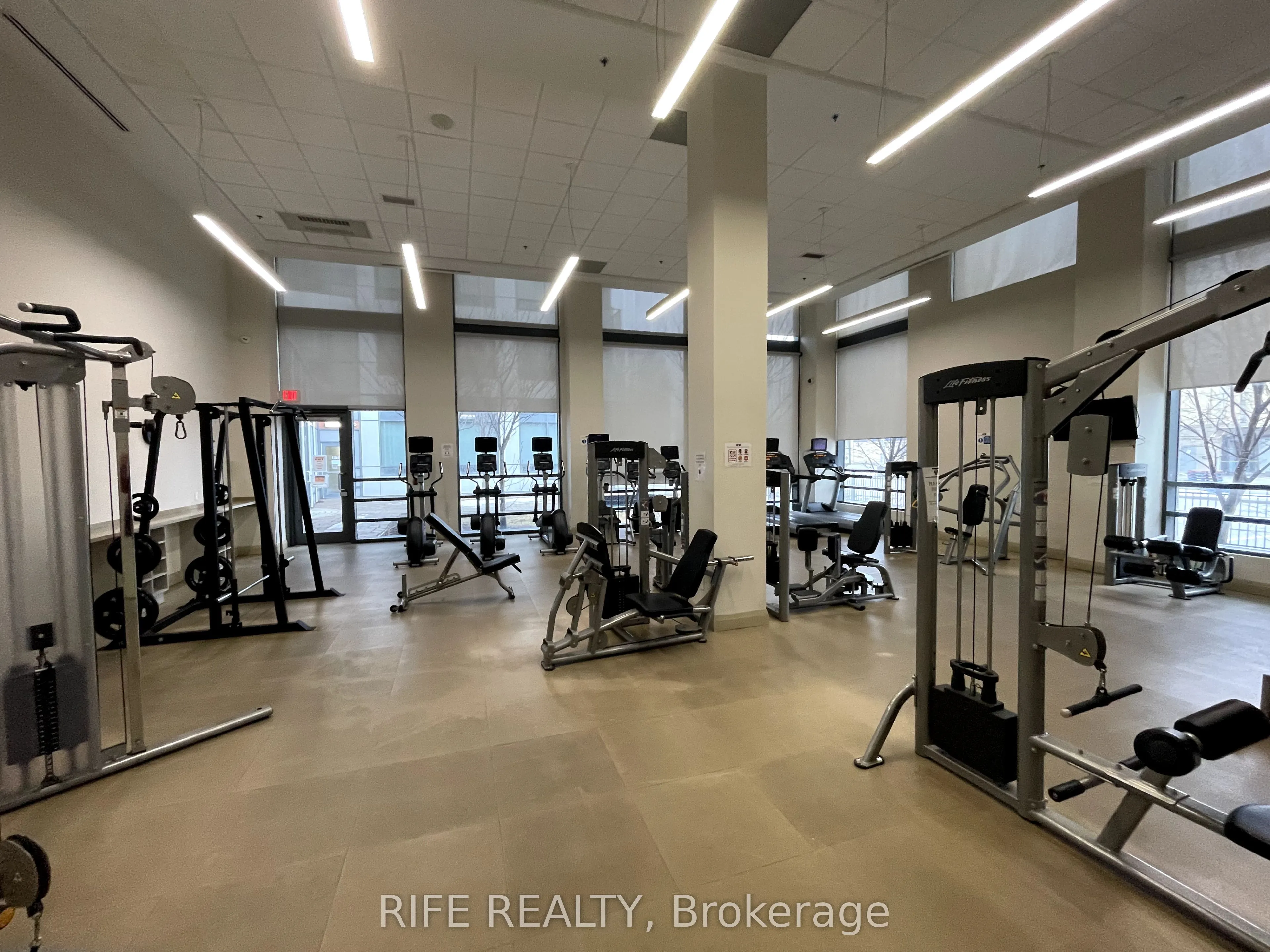 195 Bonis Avenue, #2309