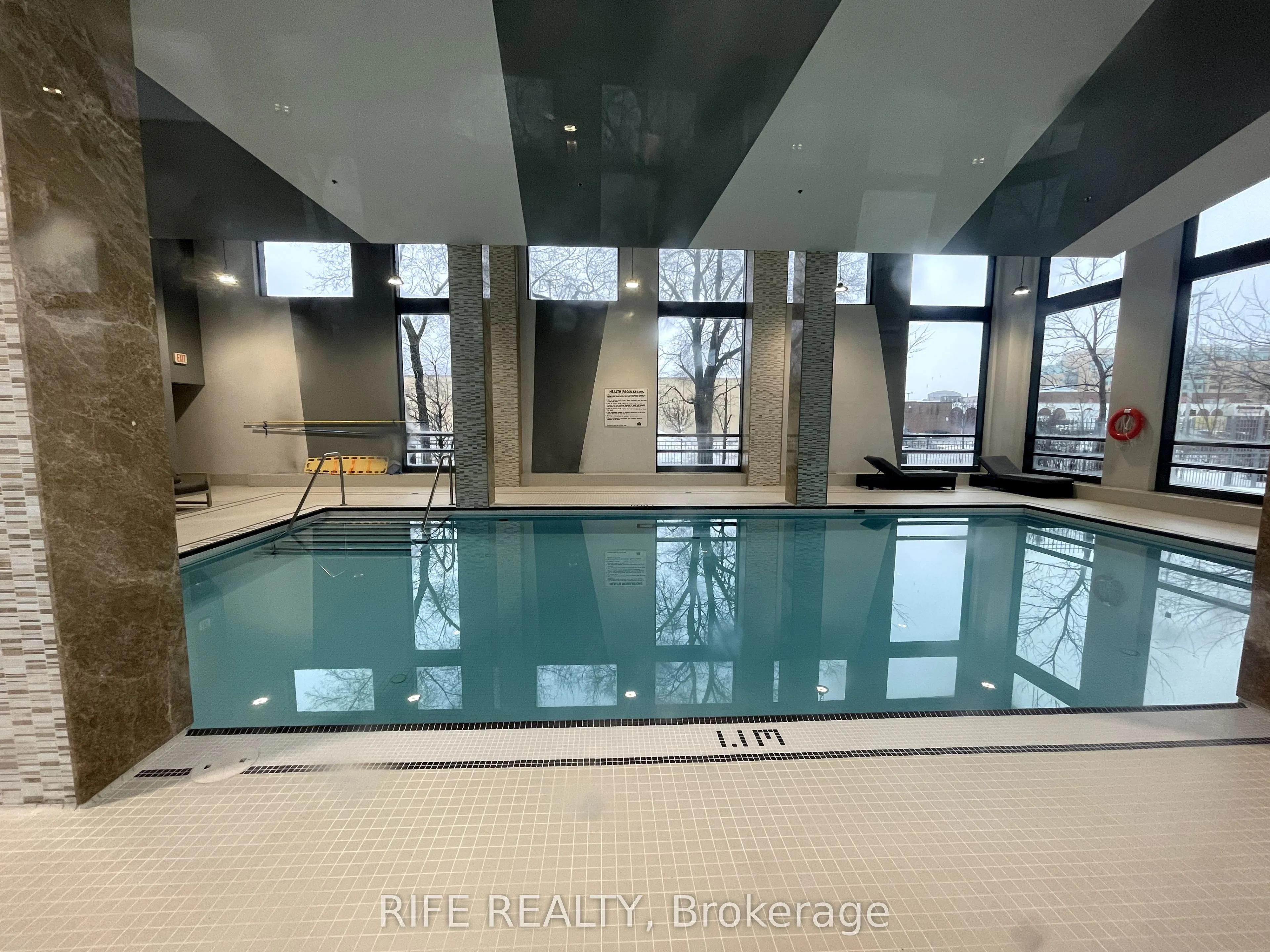 195 Bonis Avenue, #2309