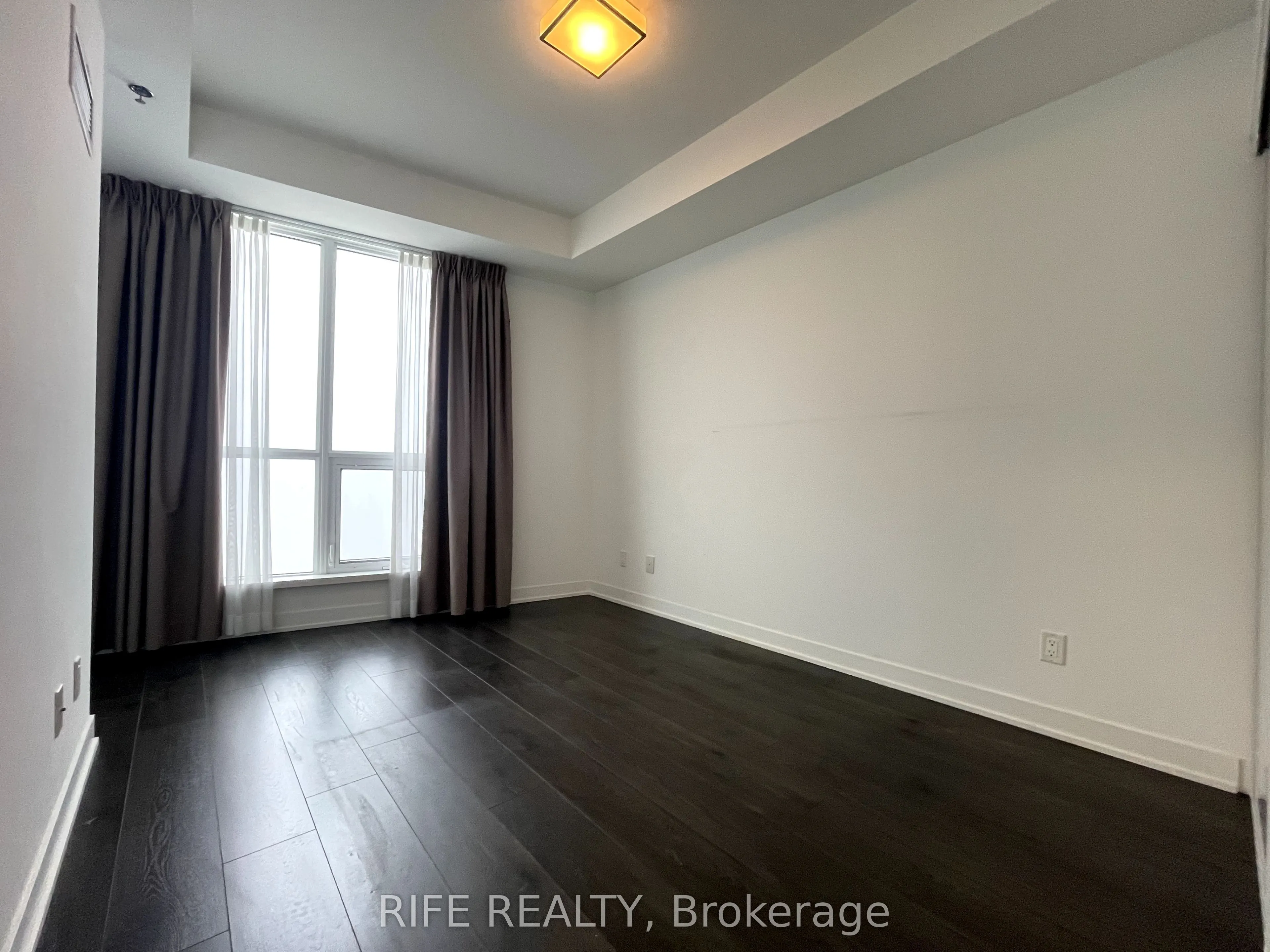 195 Bonis Avenue, #2309