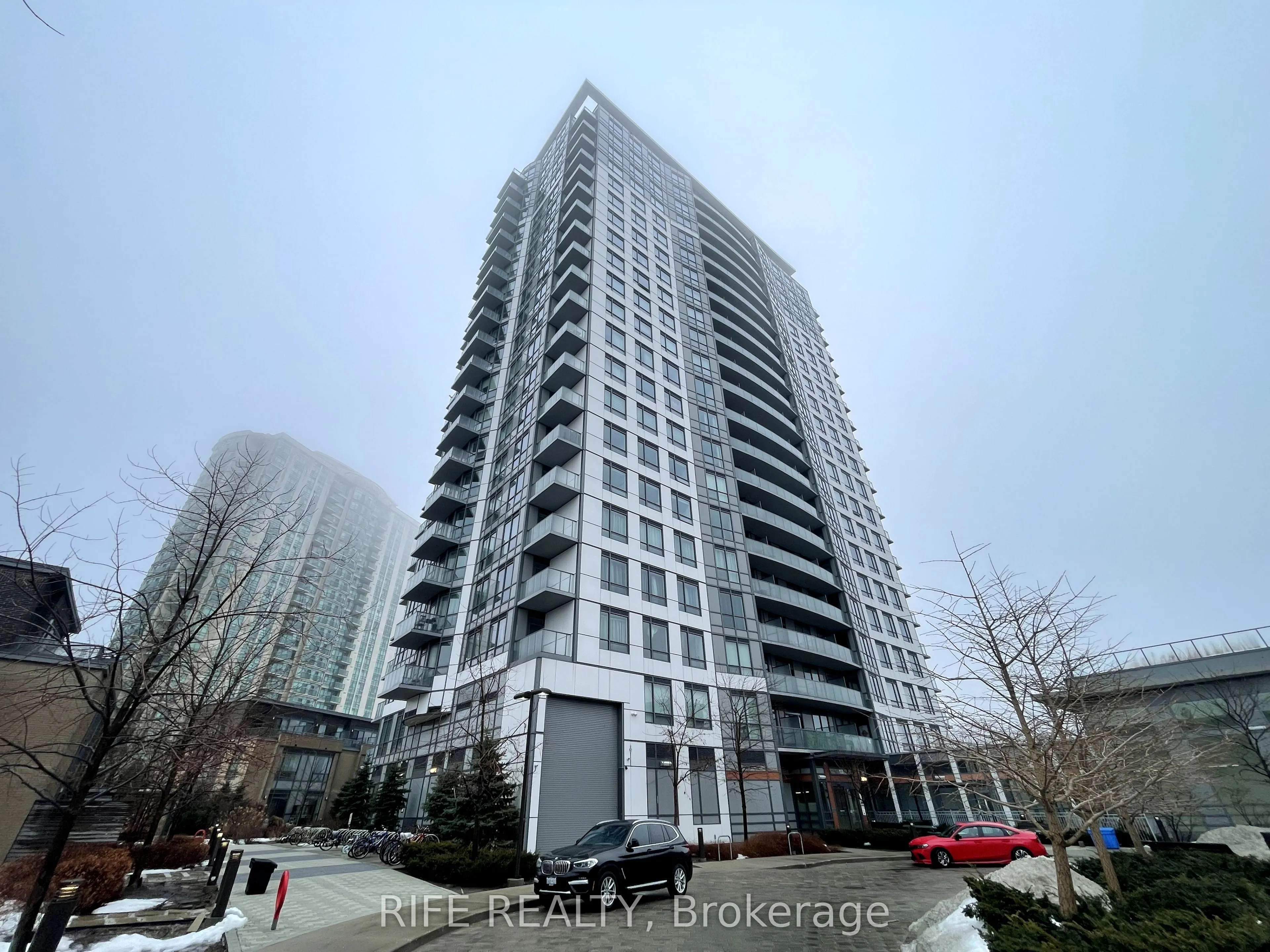 195 Bonis Avenue, #2309