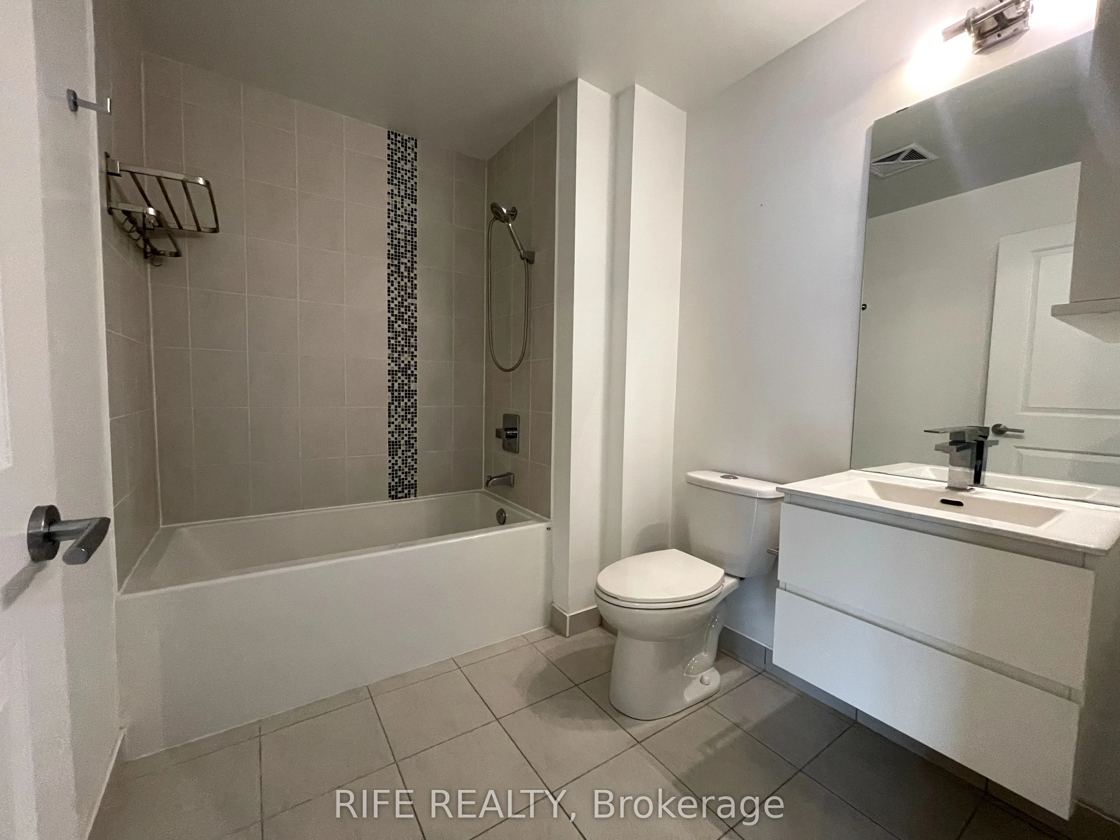 195 Bonis Avenue, #2309