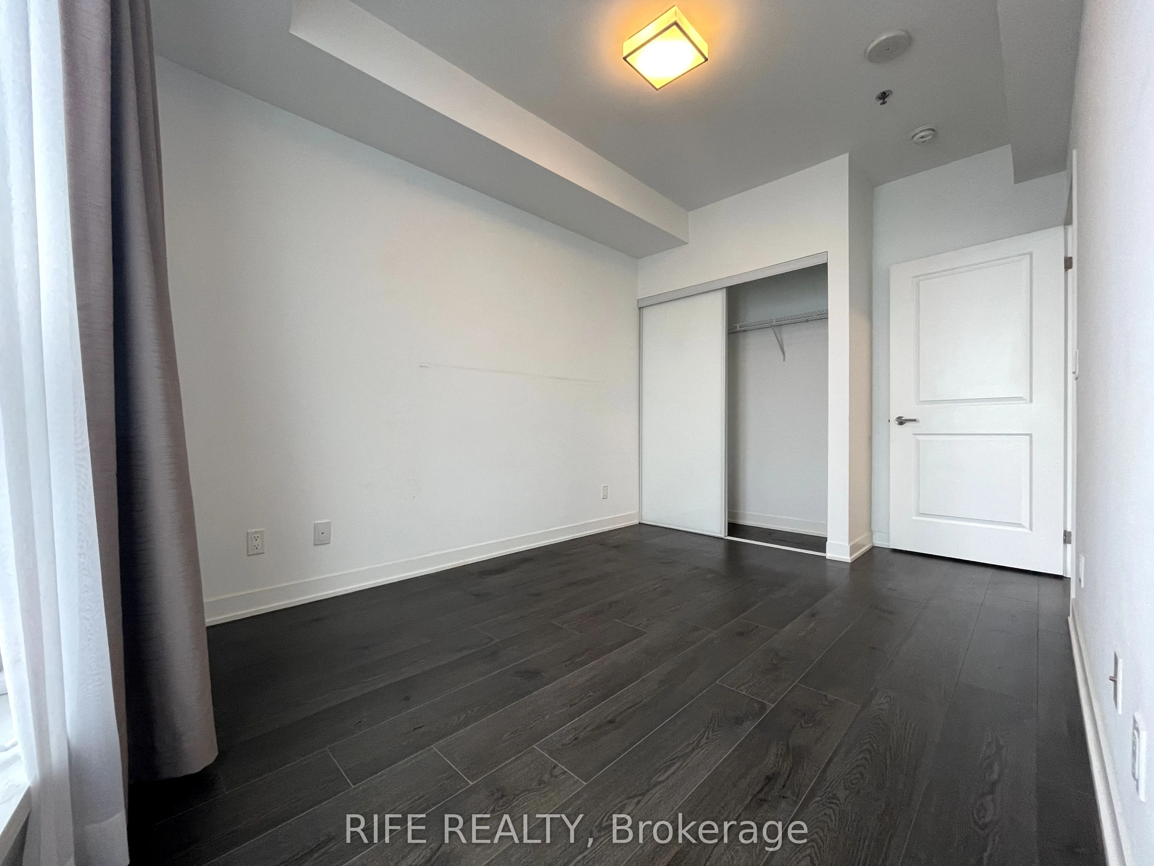 195 Bonis Avenue, #2309