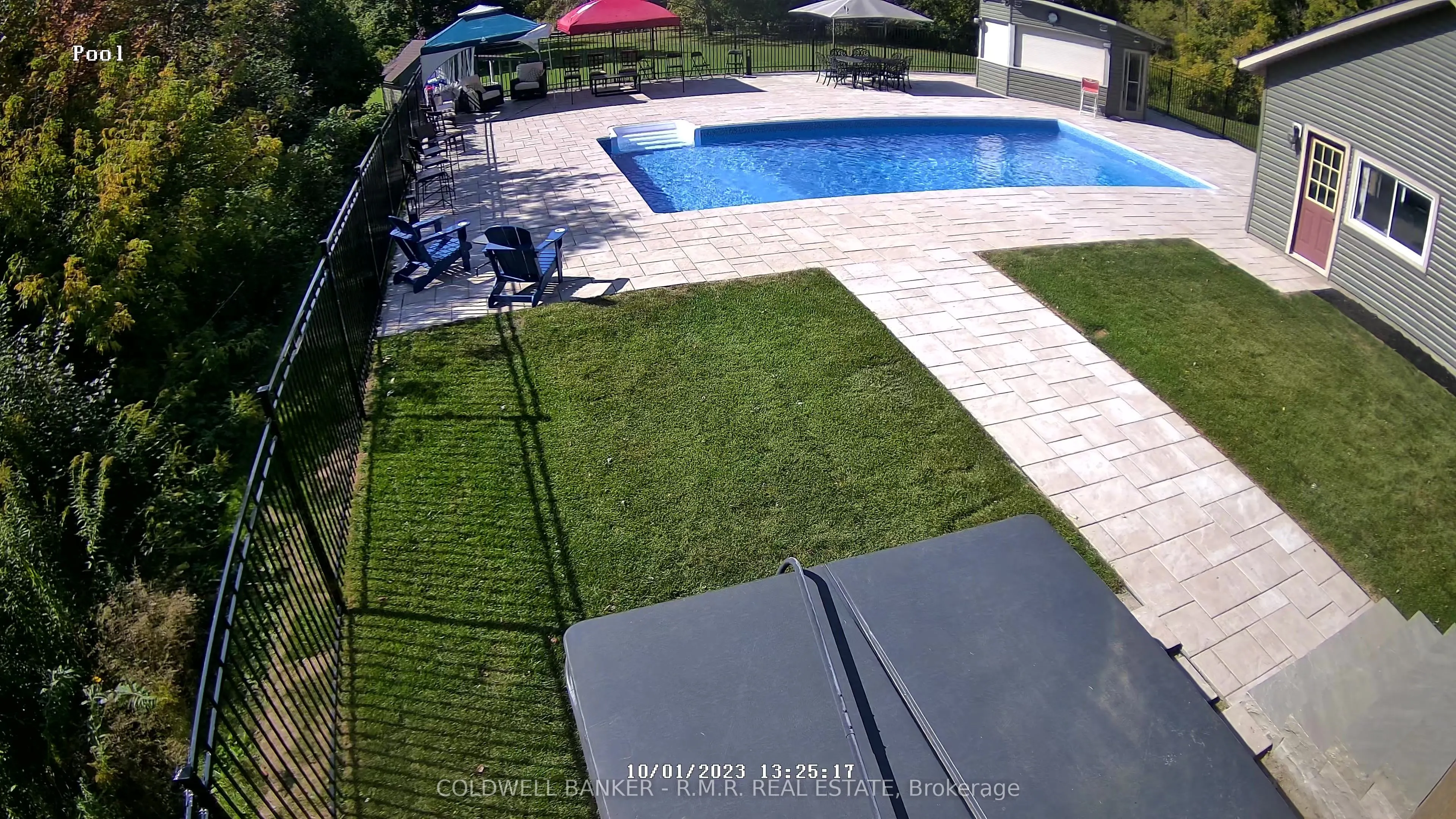 536 Riverside Drive