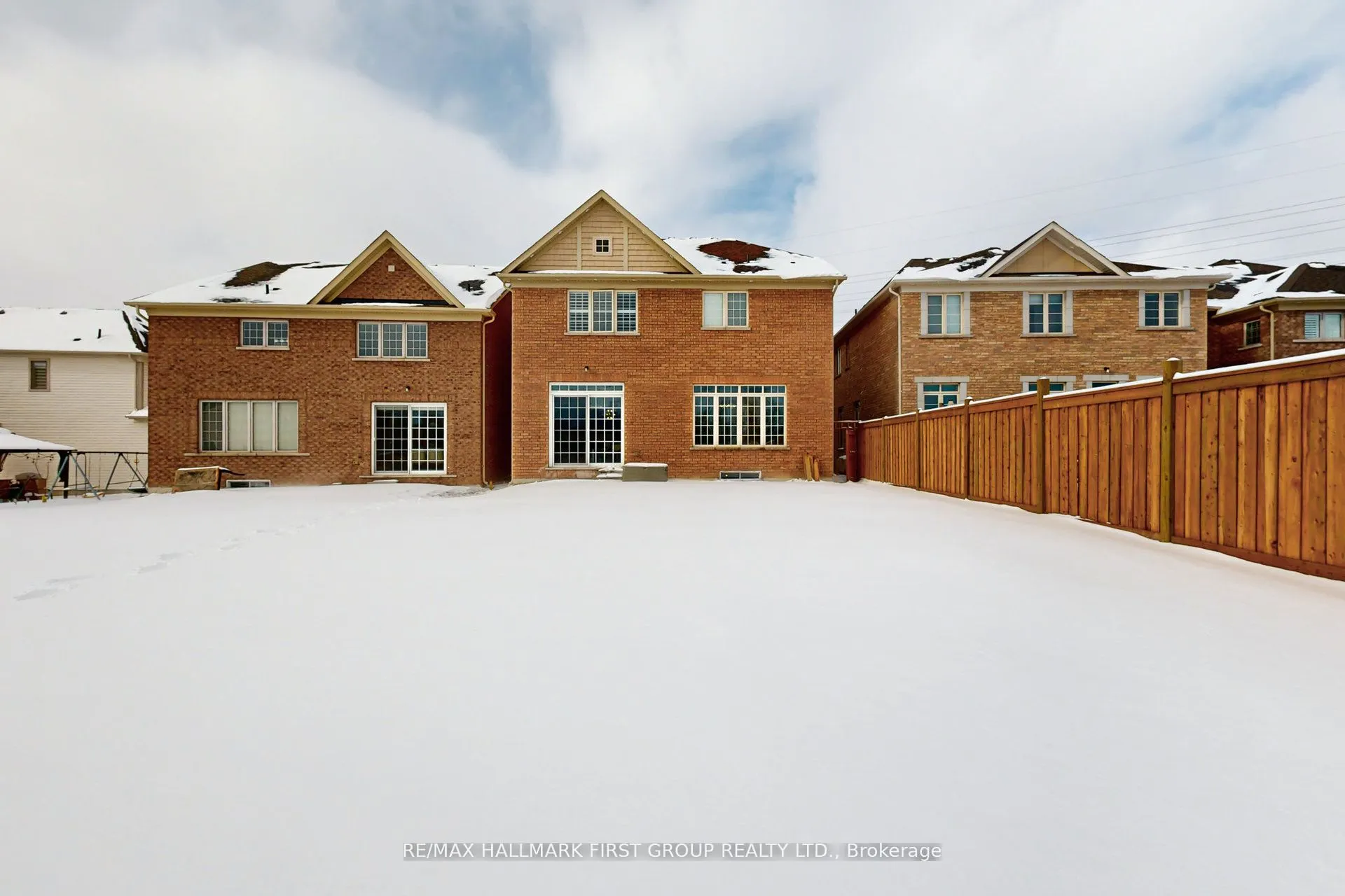 329 Windfields Farm Drive W