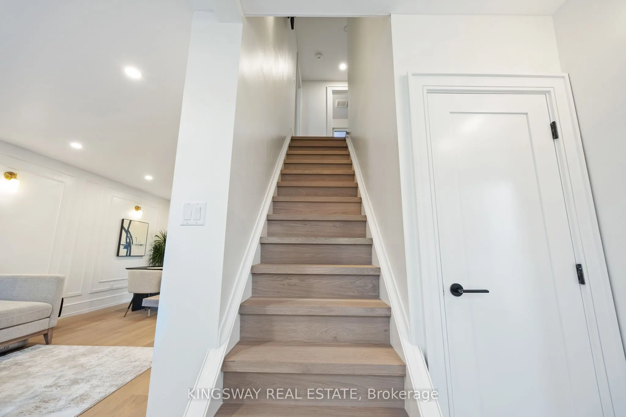 22 Cliffcrest Drive