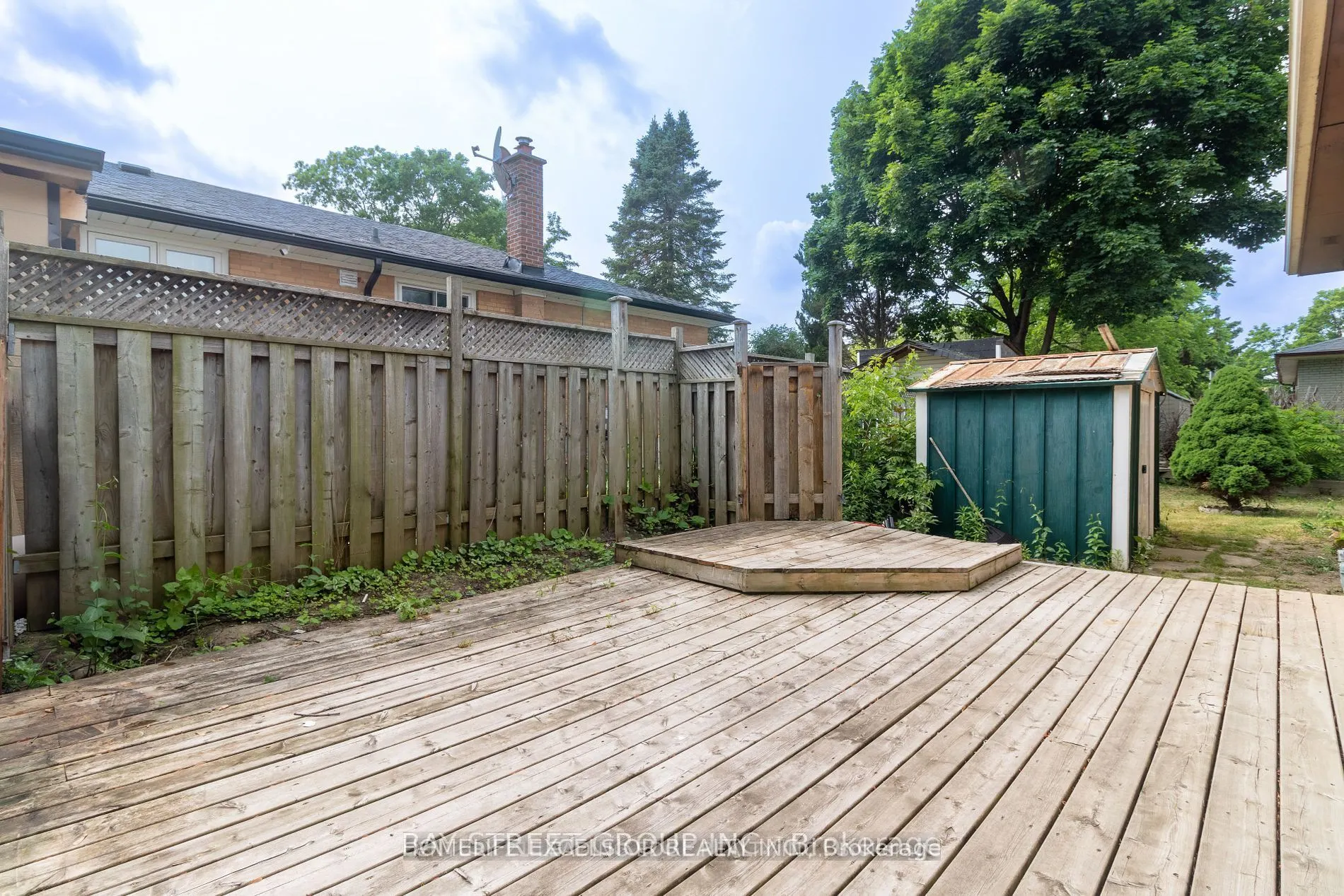 188 Confederation Drive #Main