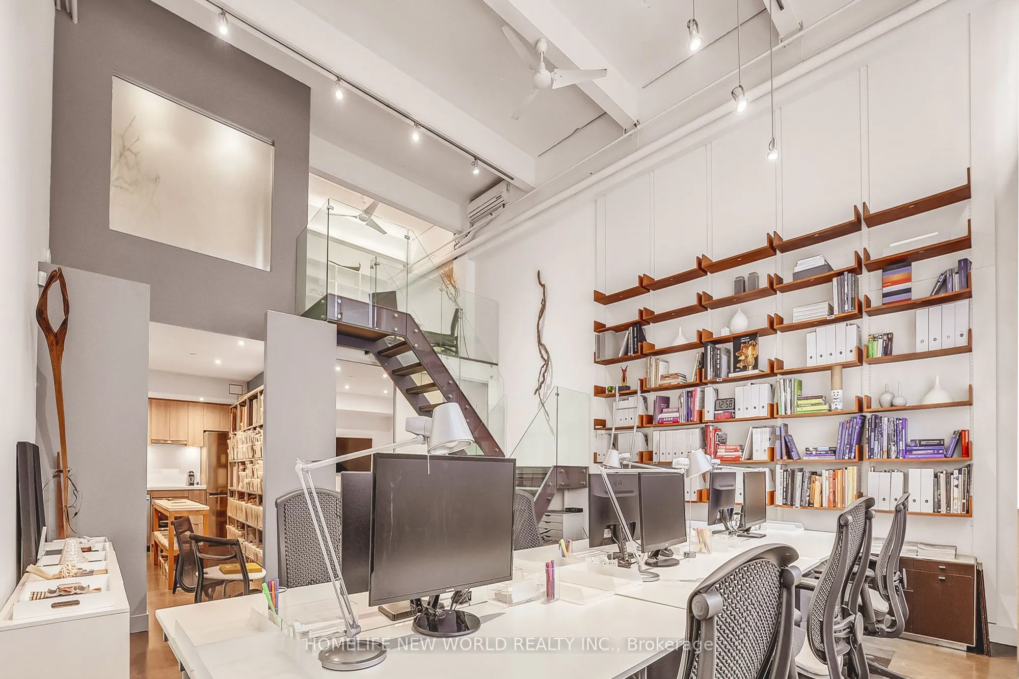 1173 Dundas Street E, #131