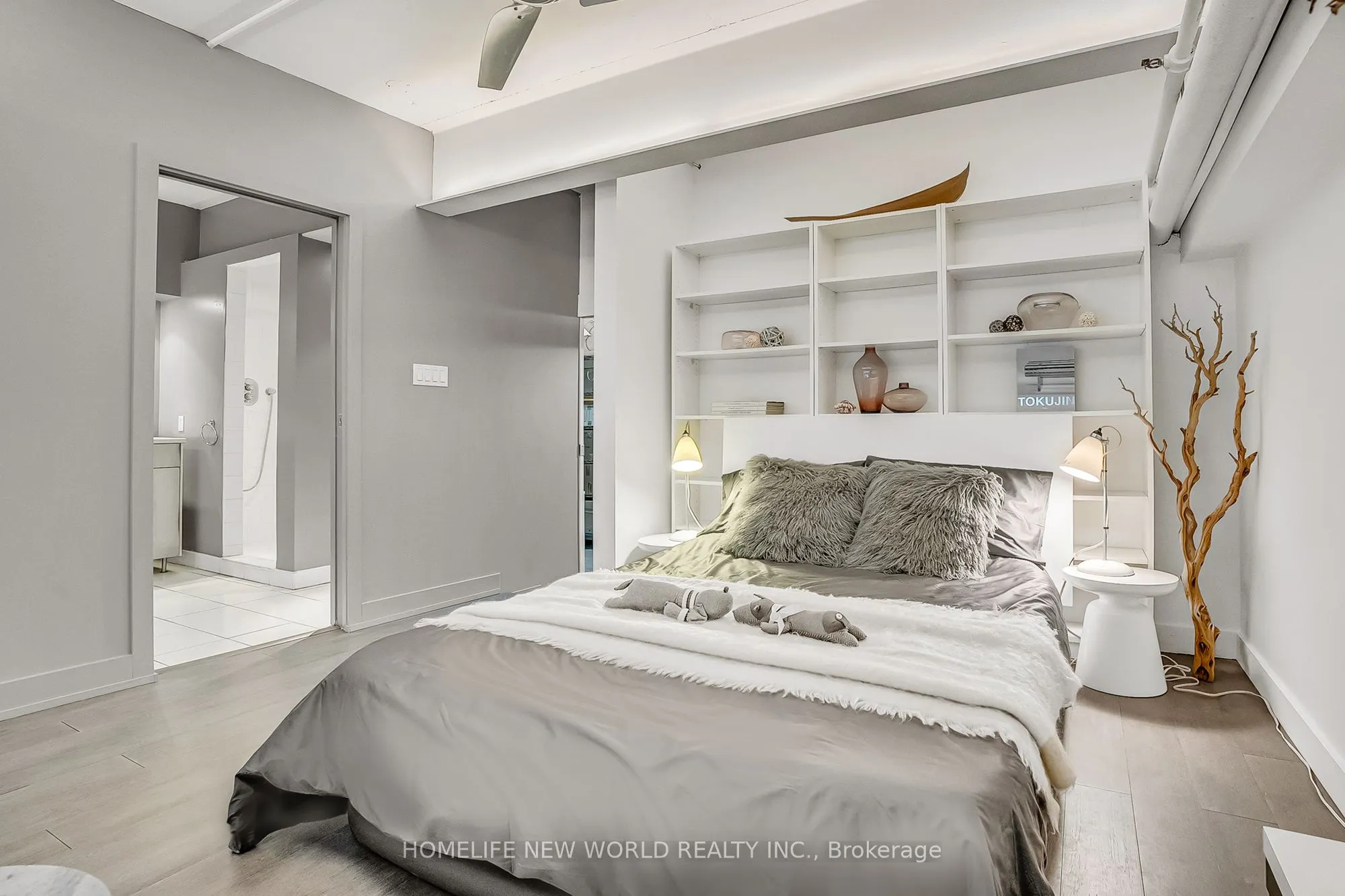 1173 Dundas Street E, #131