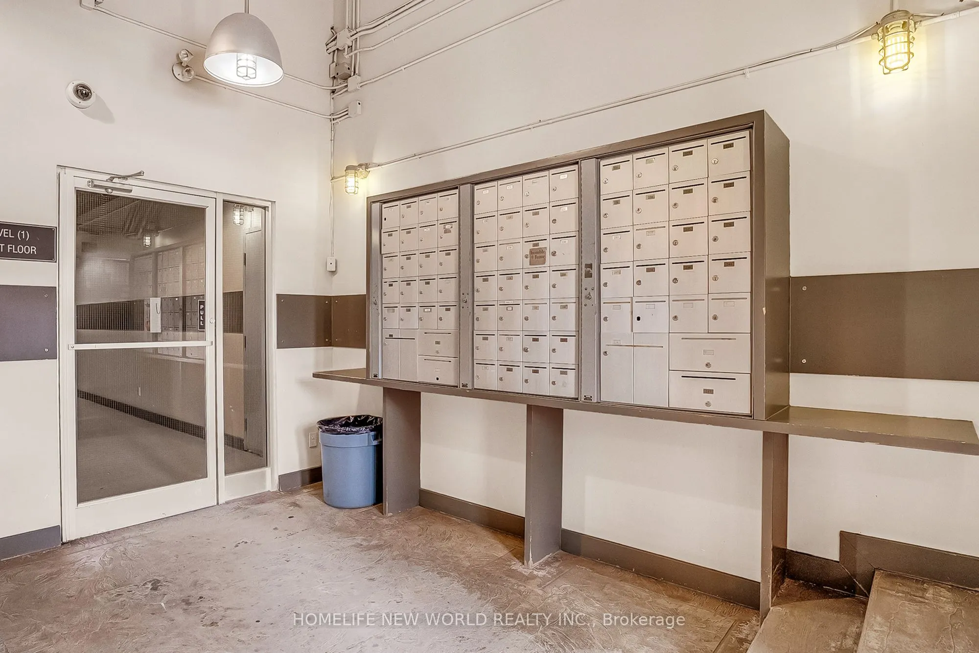 1173 Dundas Street E, #131