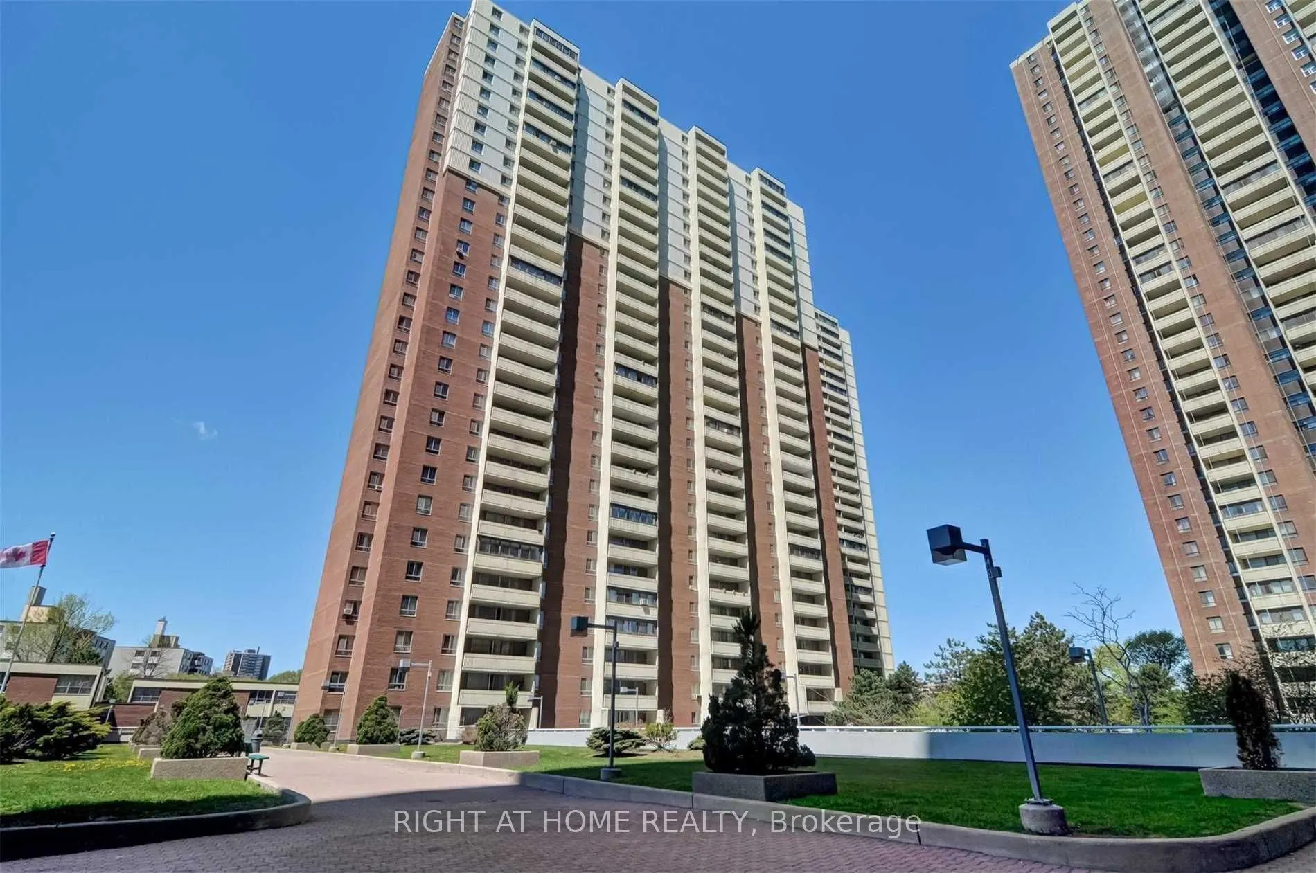 1 Massey Square #1202