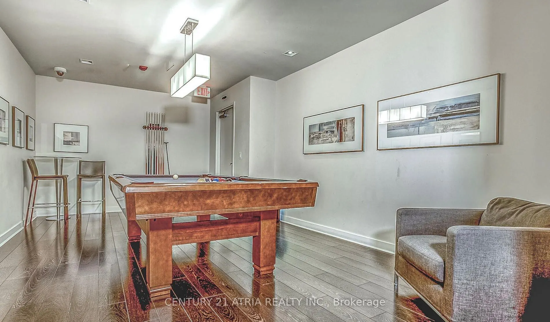 1600 Charles Street, #1005