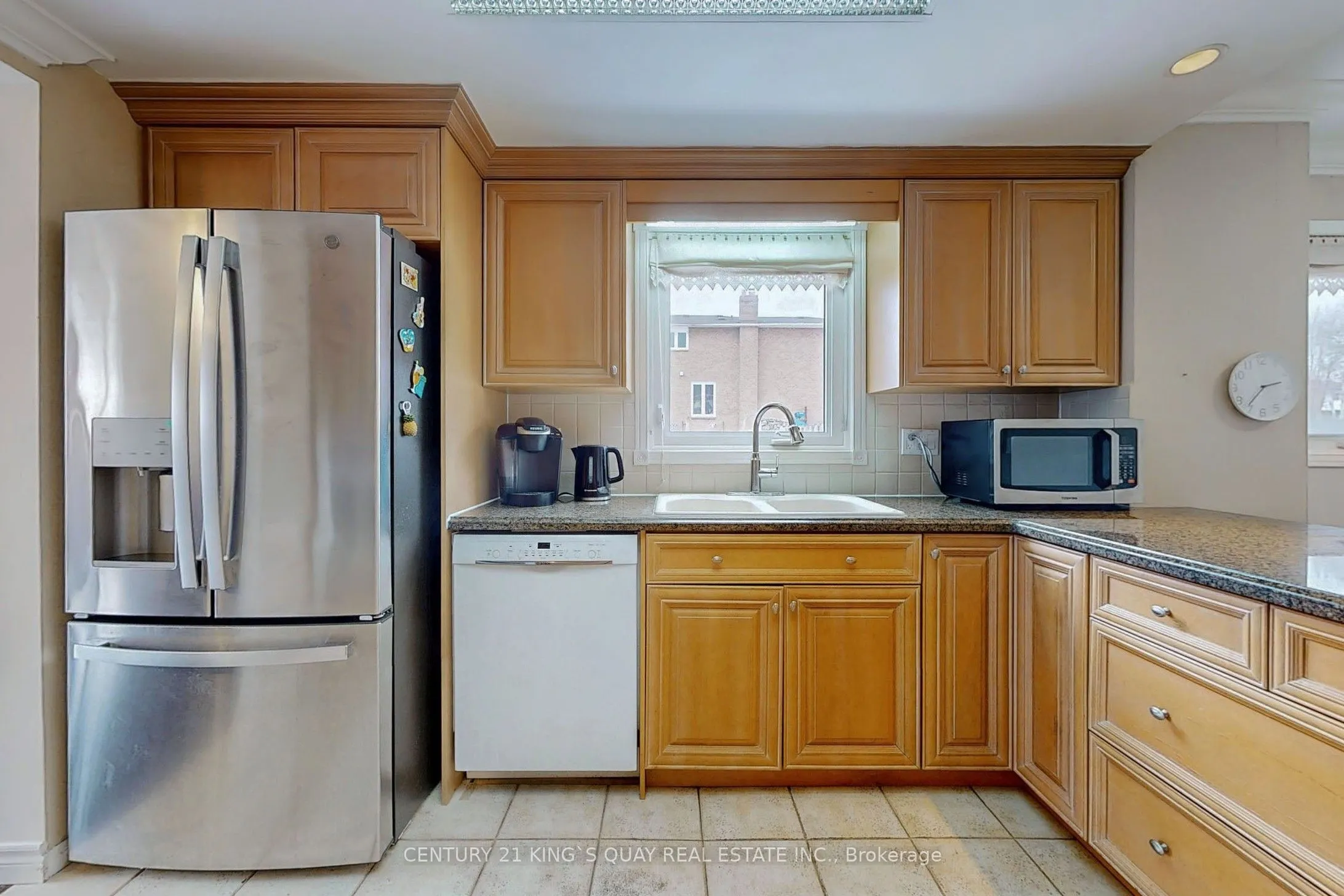 441 Broadgreen Street