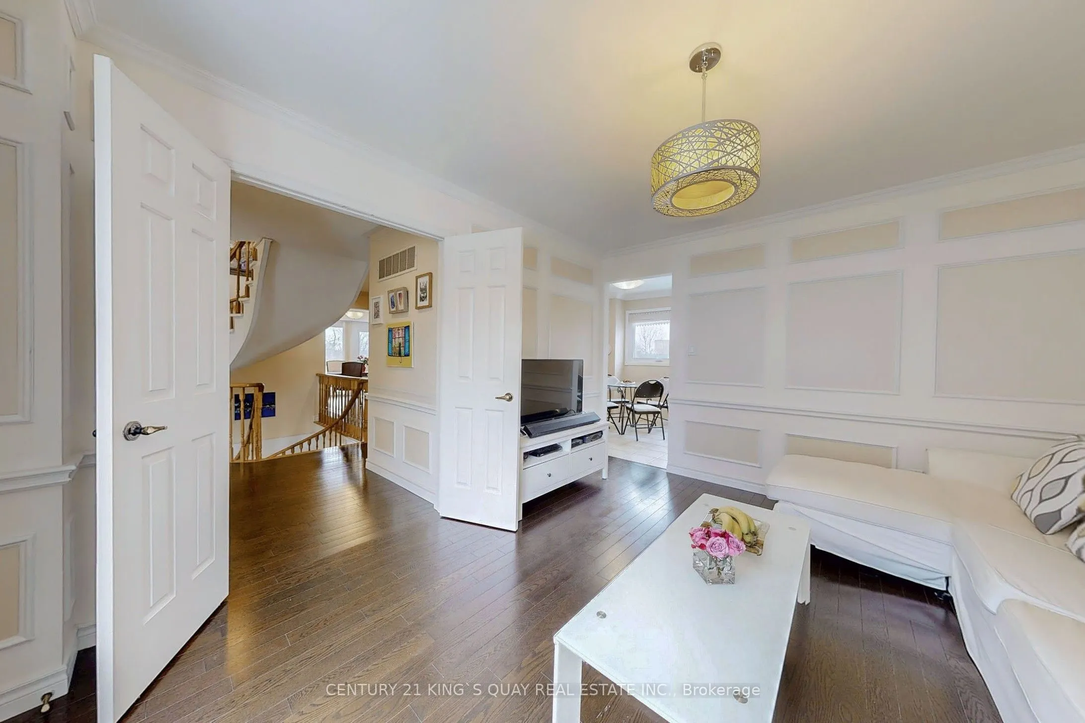 441 Broadgreen Street