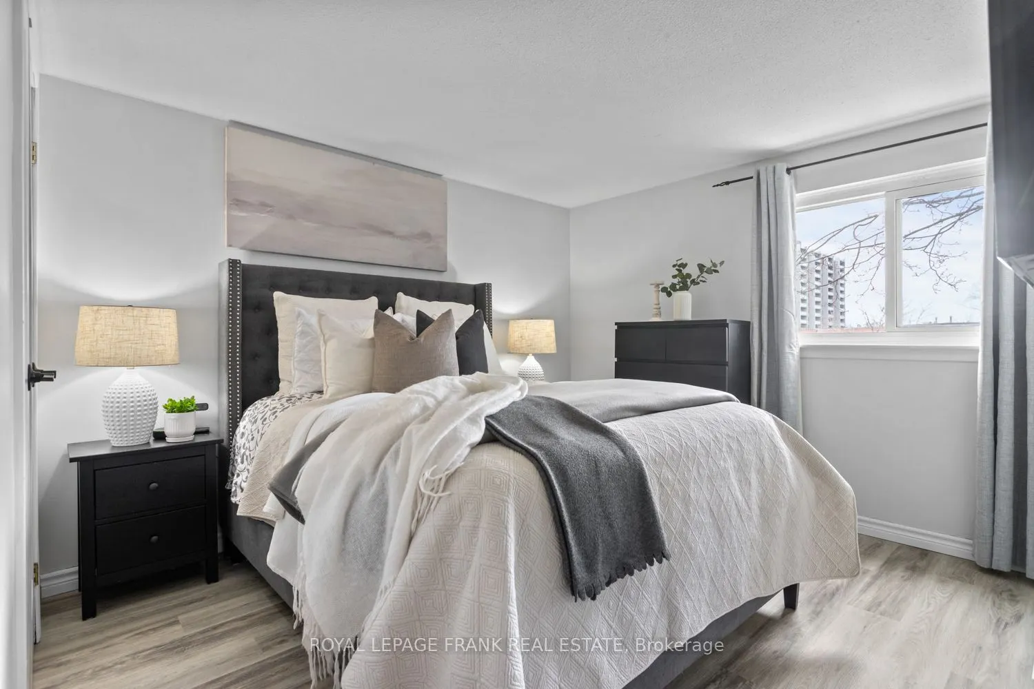 1331 Mary Street N, #17