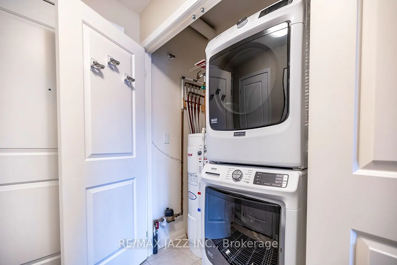 1 Sidney Lane, #307