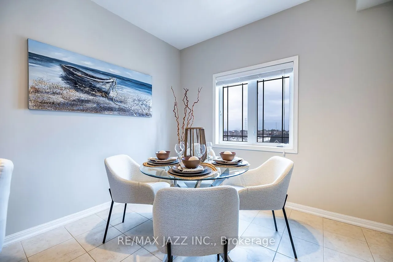1 Sidney Lane, #307