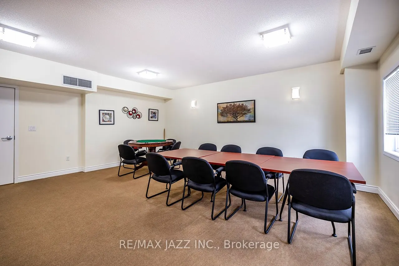 1 Sidney Lane, #307