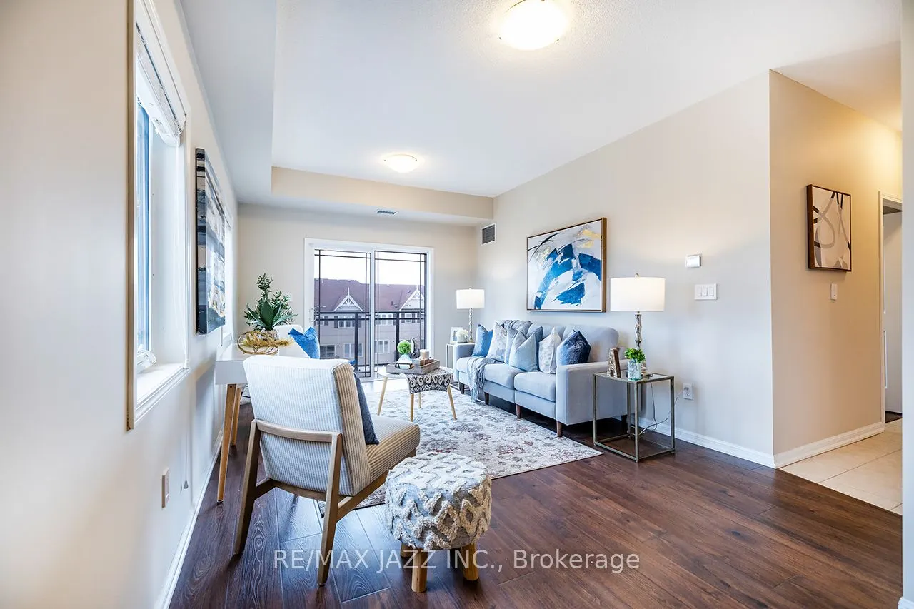 1 Sidney Lane, #307