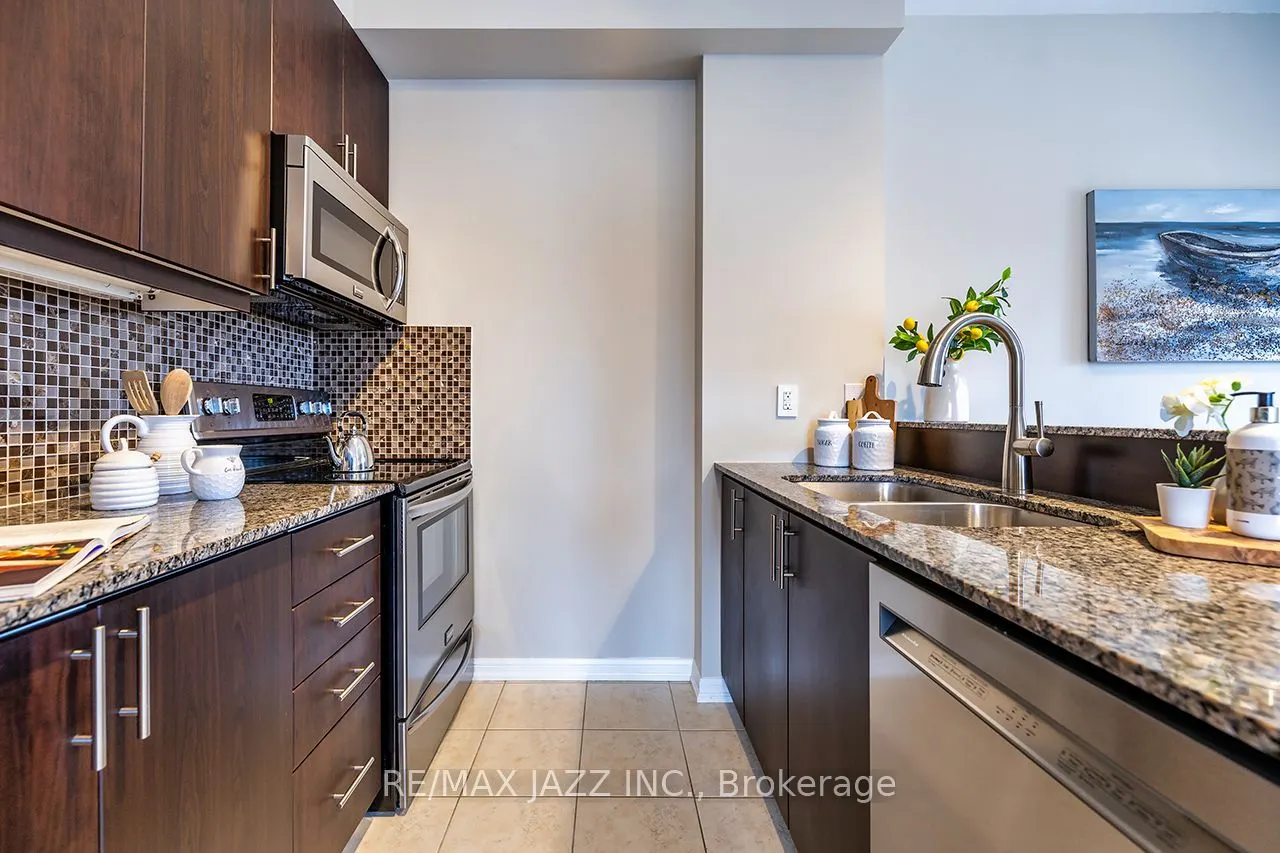 1 Sidney Lane, #307