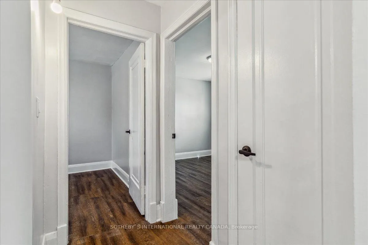 32 Olive Avenue