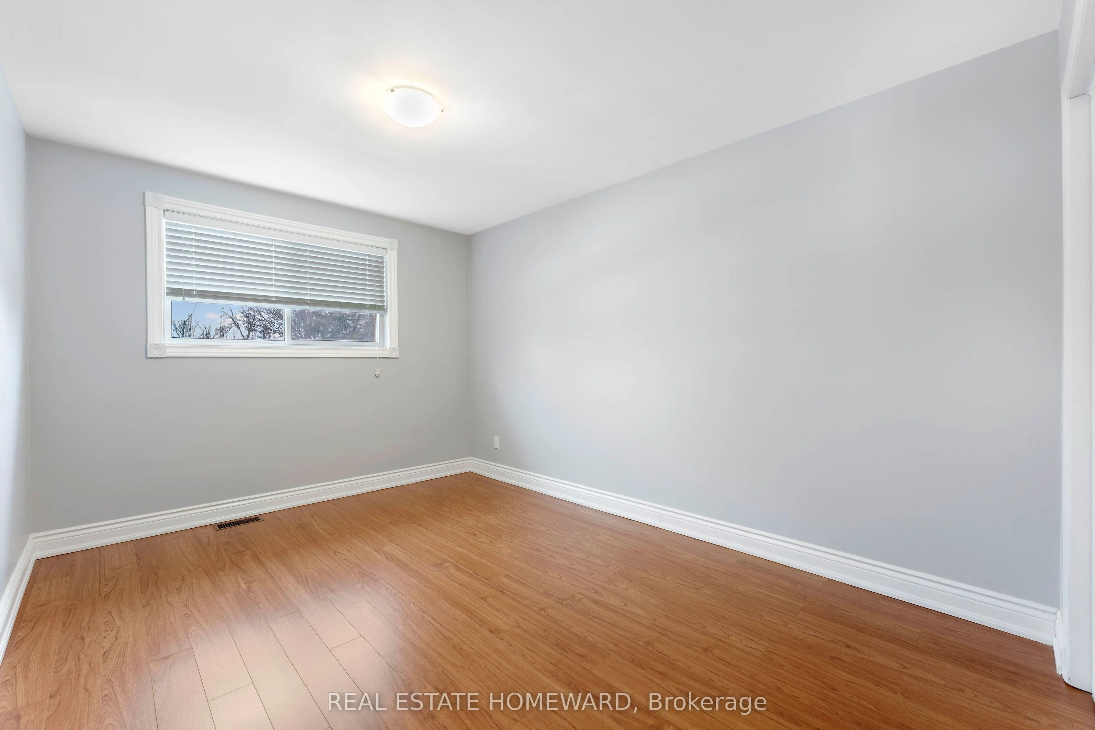 15A Davidson Avenue