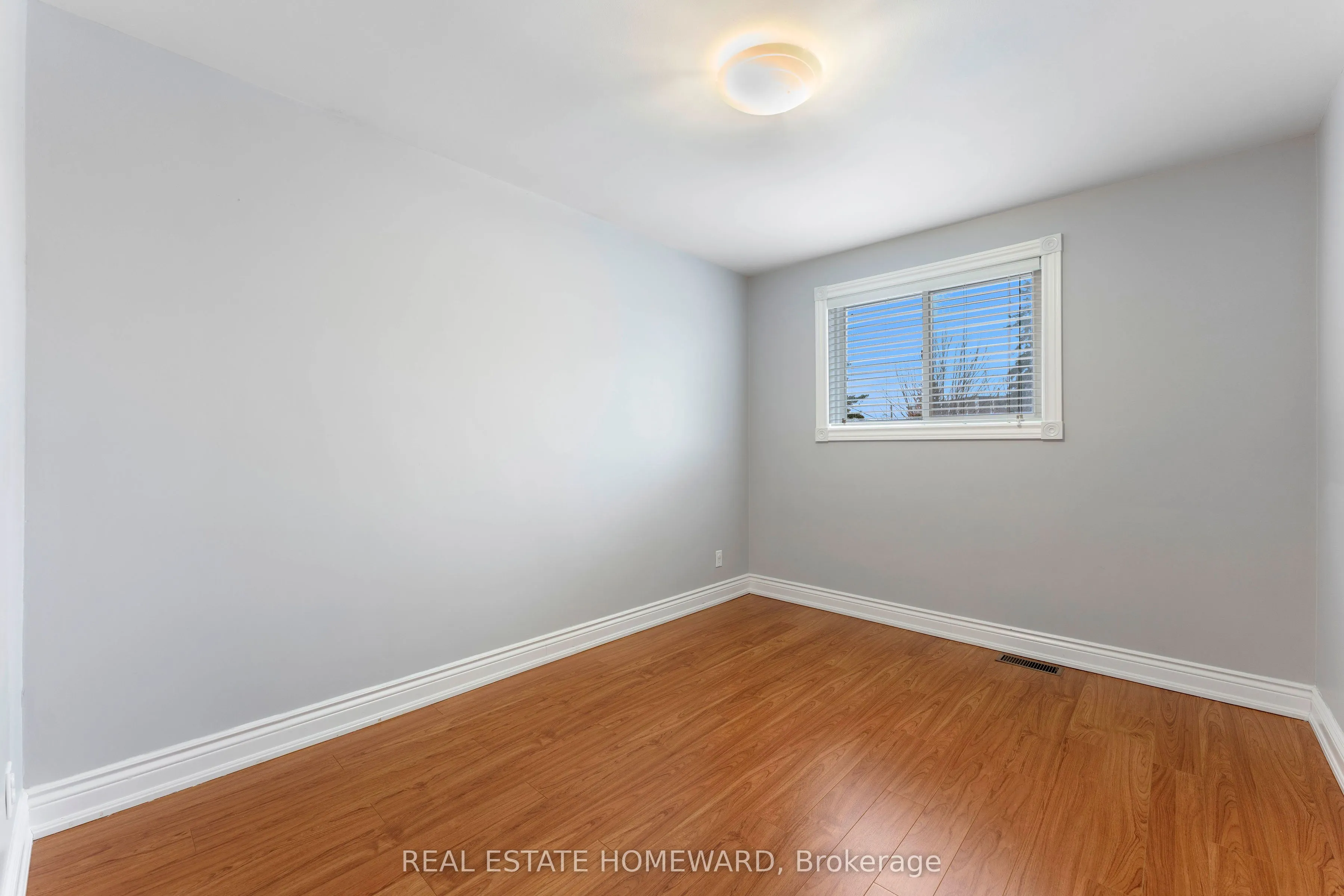 15A Davidson Avenue