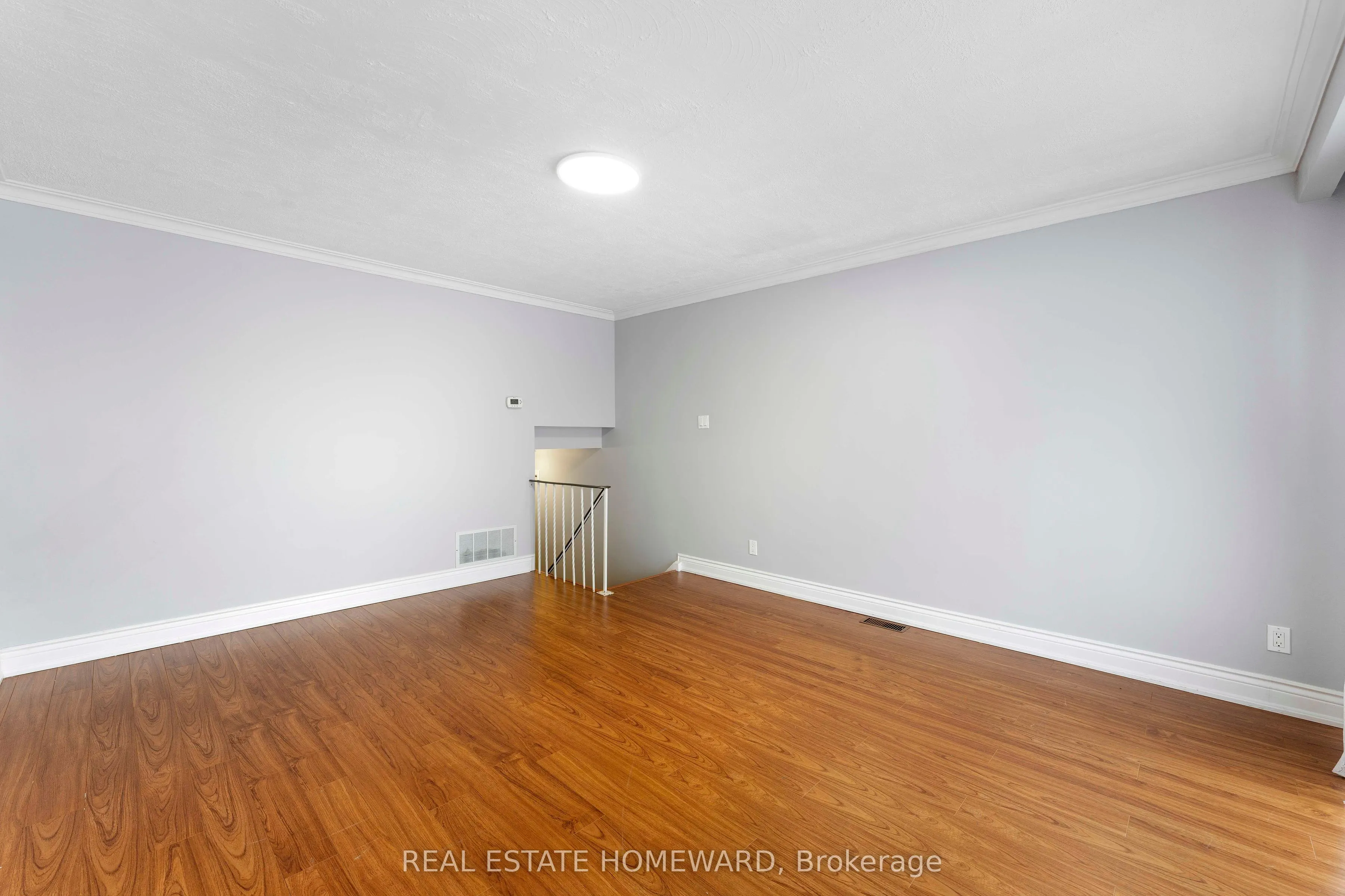 15A Davidson Avenue