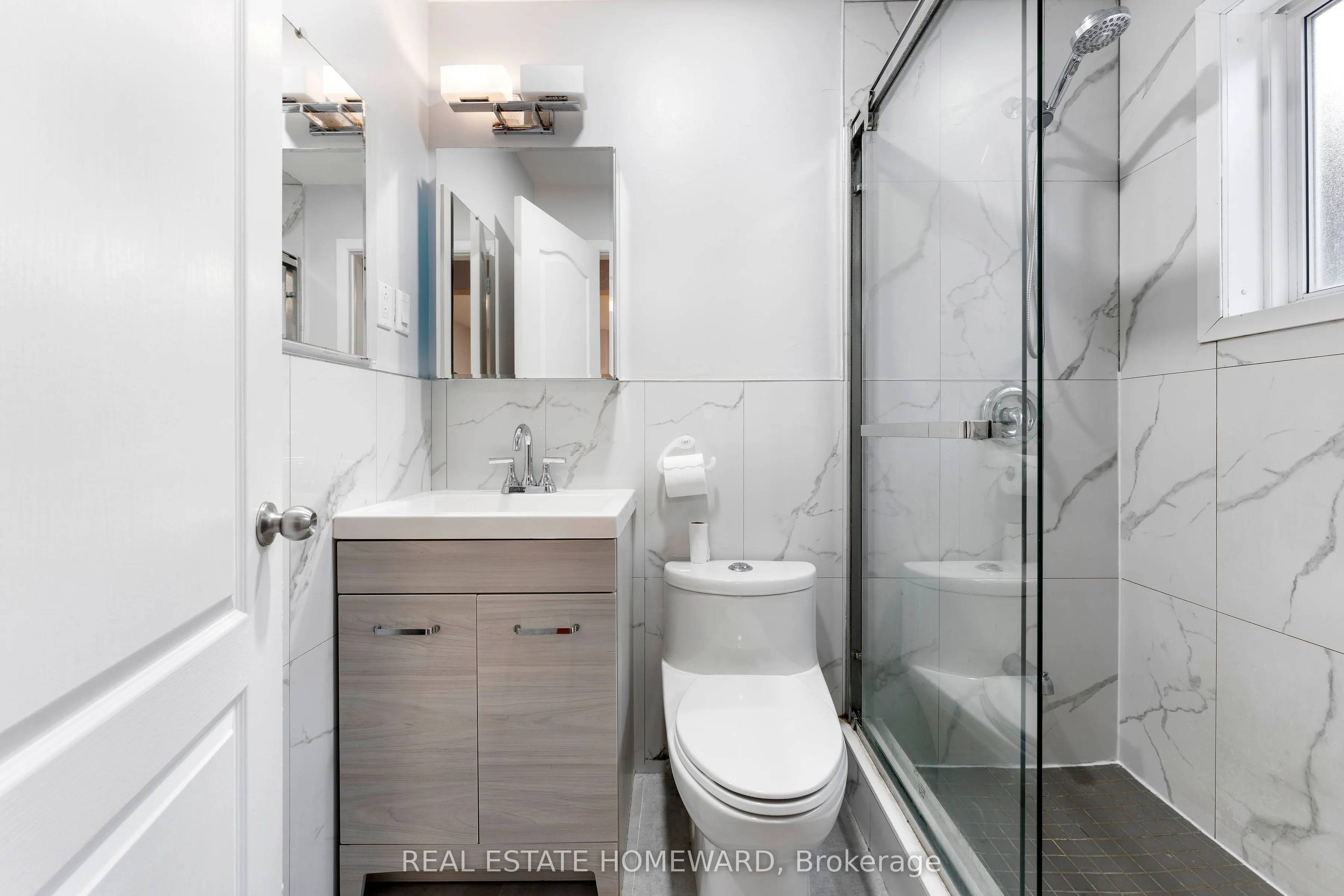 15A Davidson Avenue