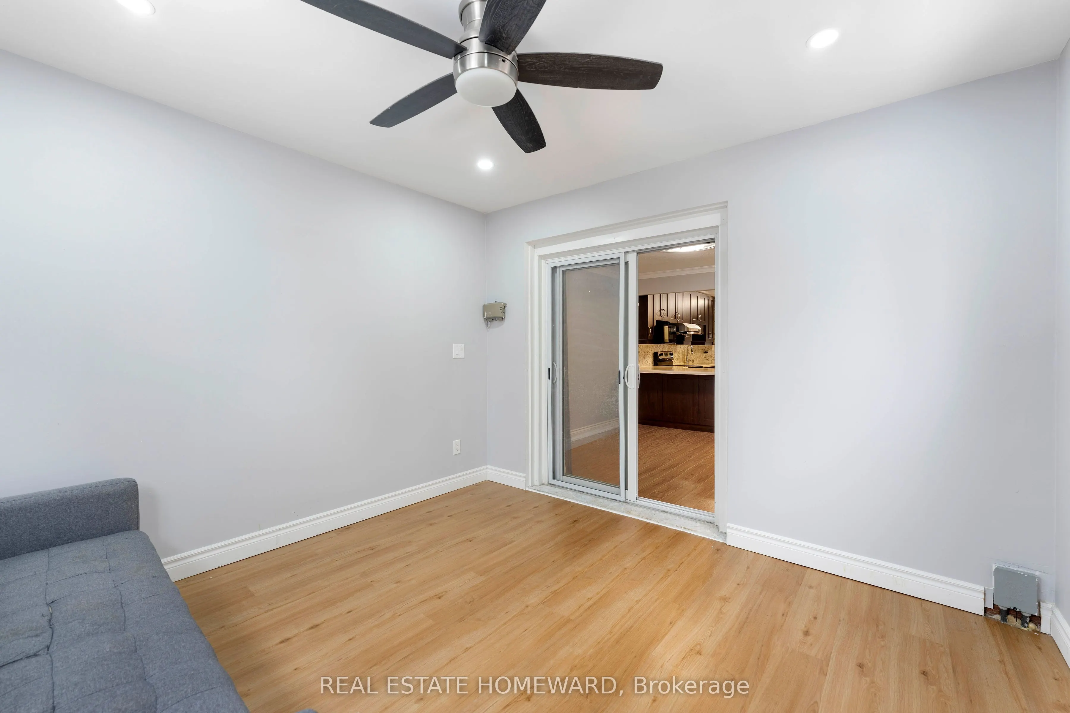 15A Davidson Avenue
