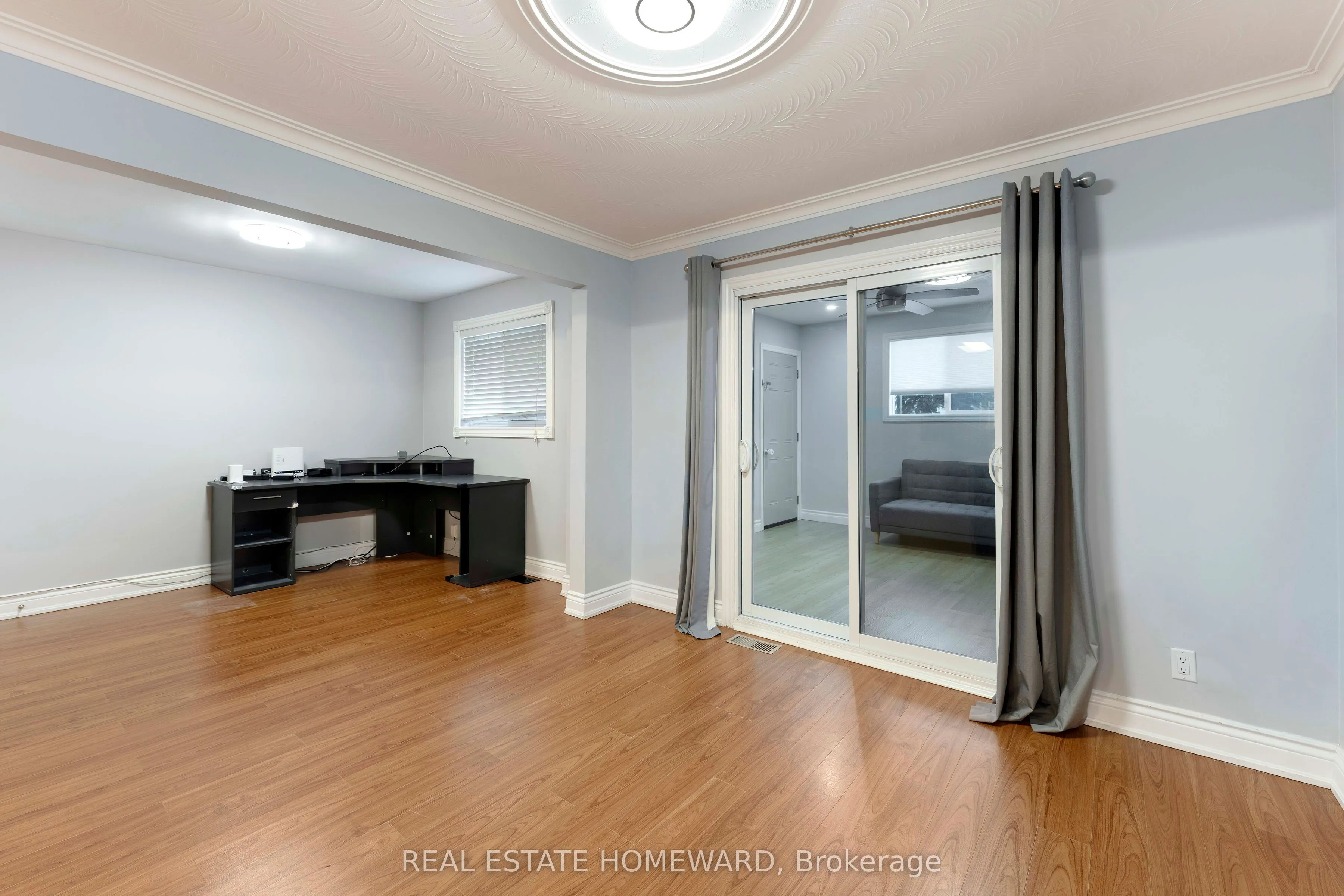 15A Davidson Avenue