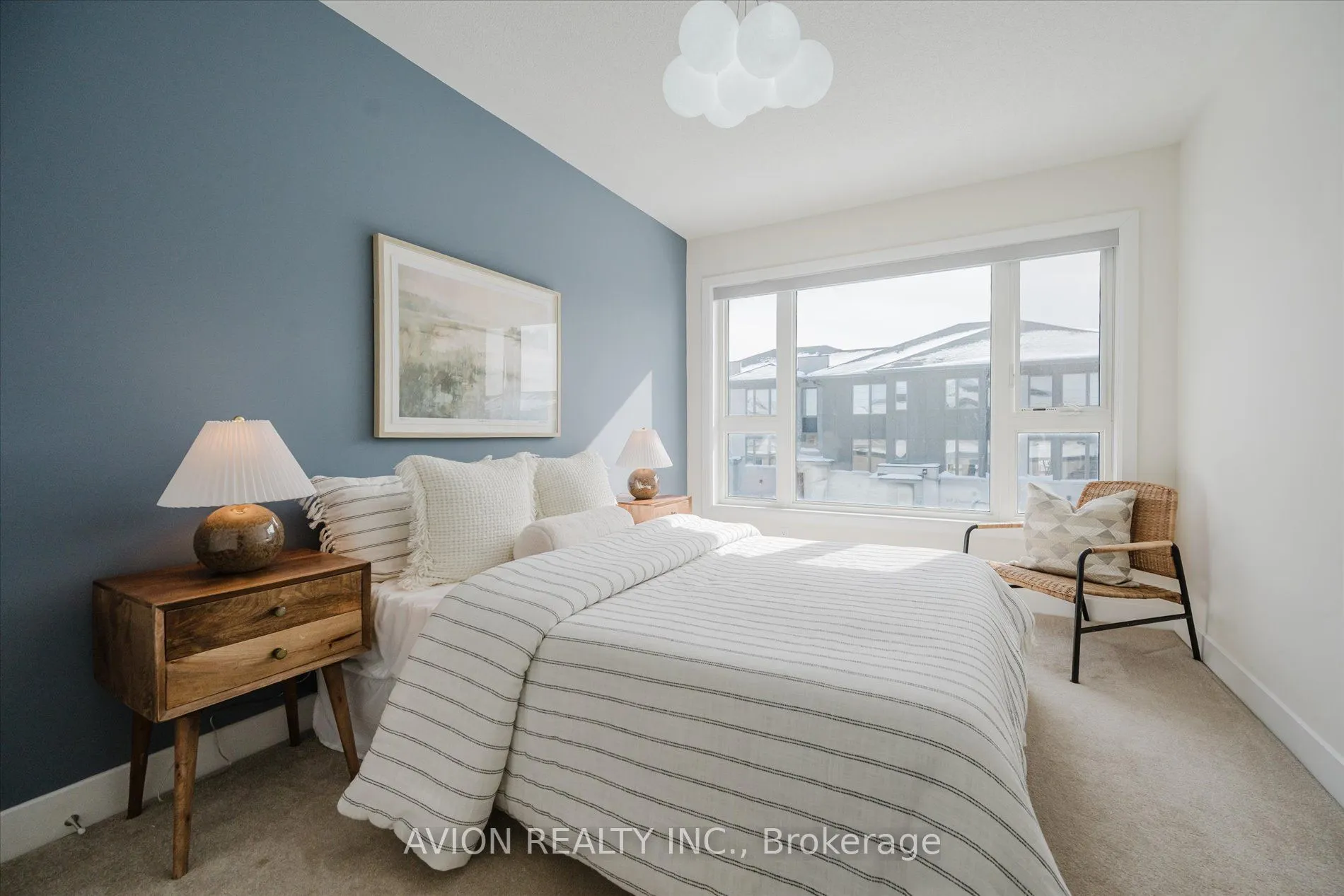 96 Donald Fleming Way N, #124