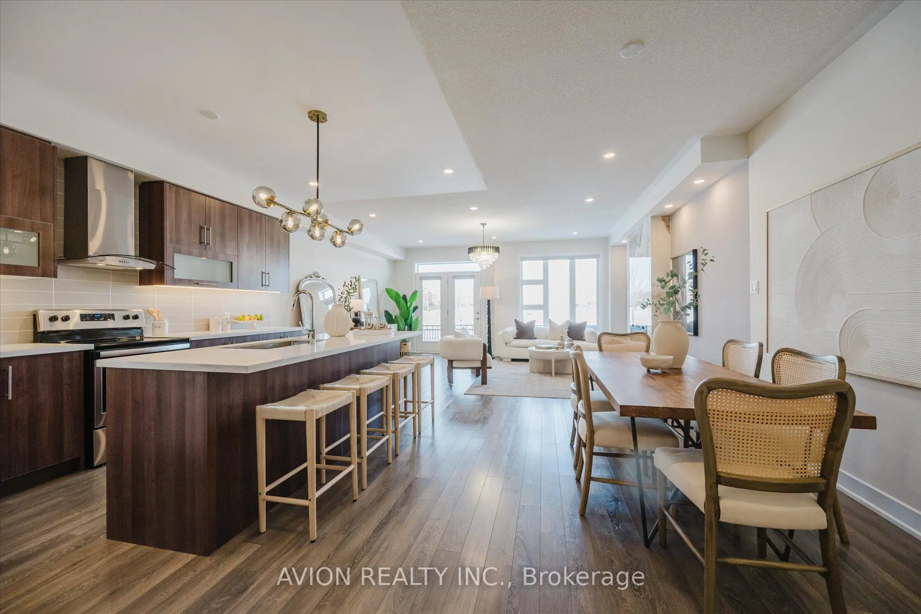 96 Donald Fleming Way N, #124