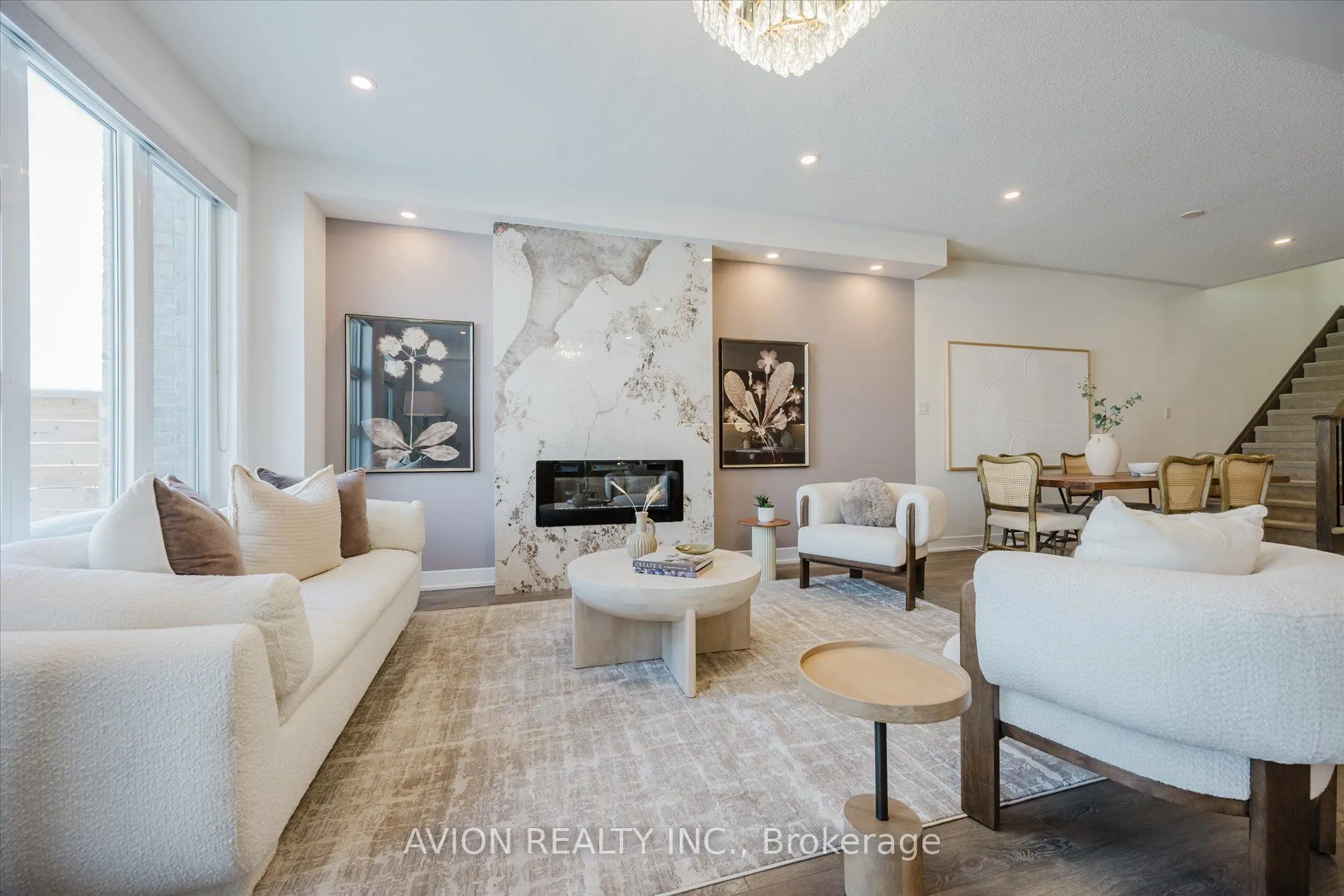 96 Donald Fleming Way N, #124