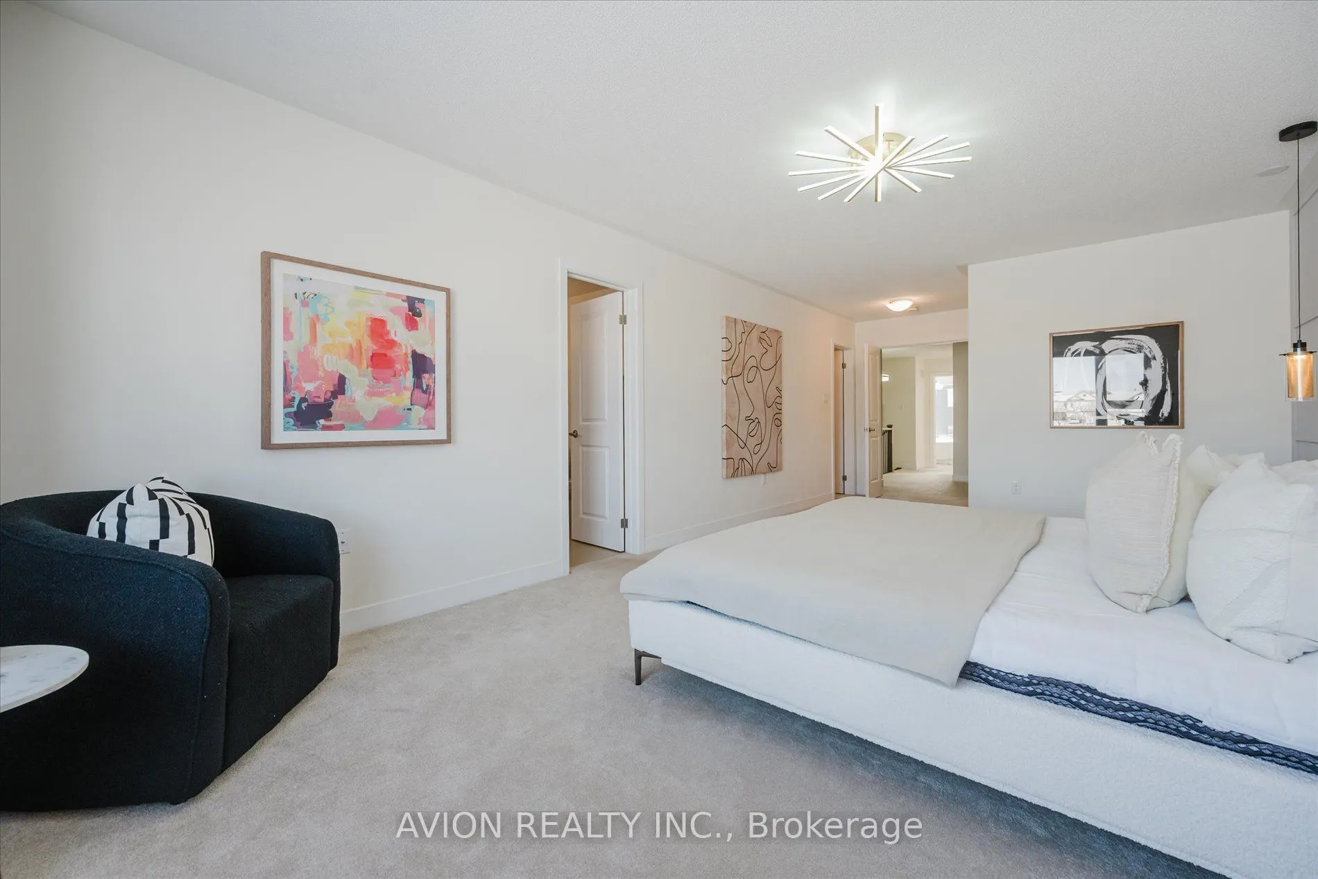96 Donald Fleming Way N, #124