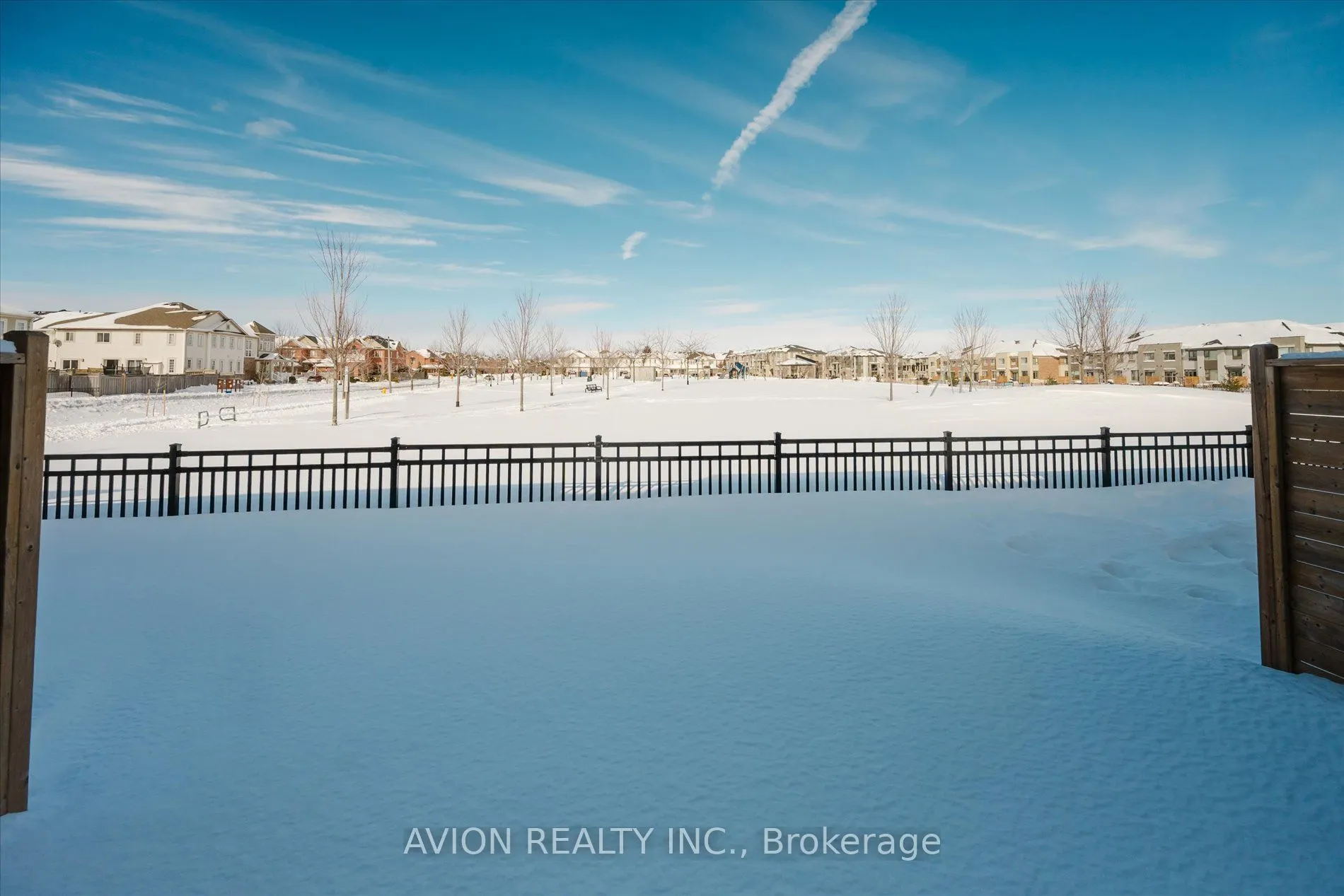 96 Donald Fleming Way N, #124
