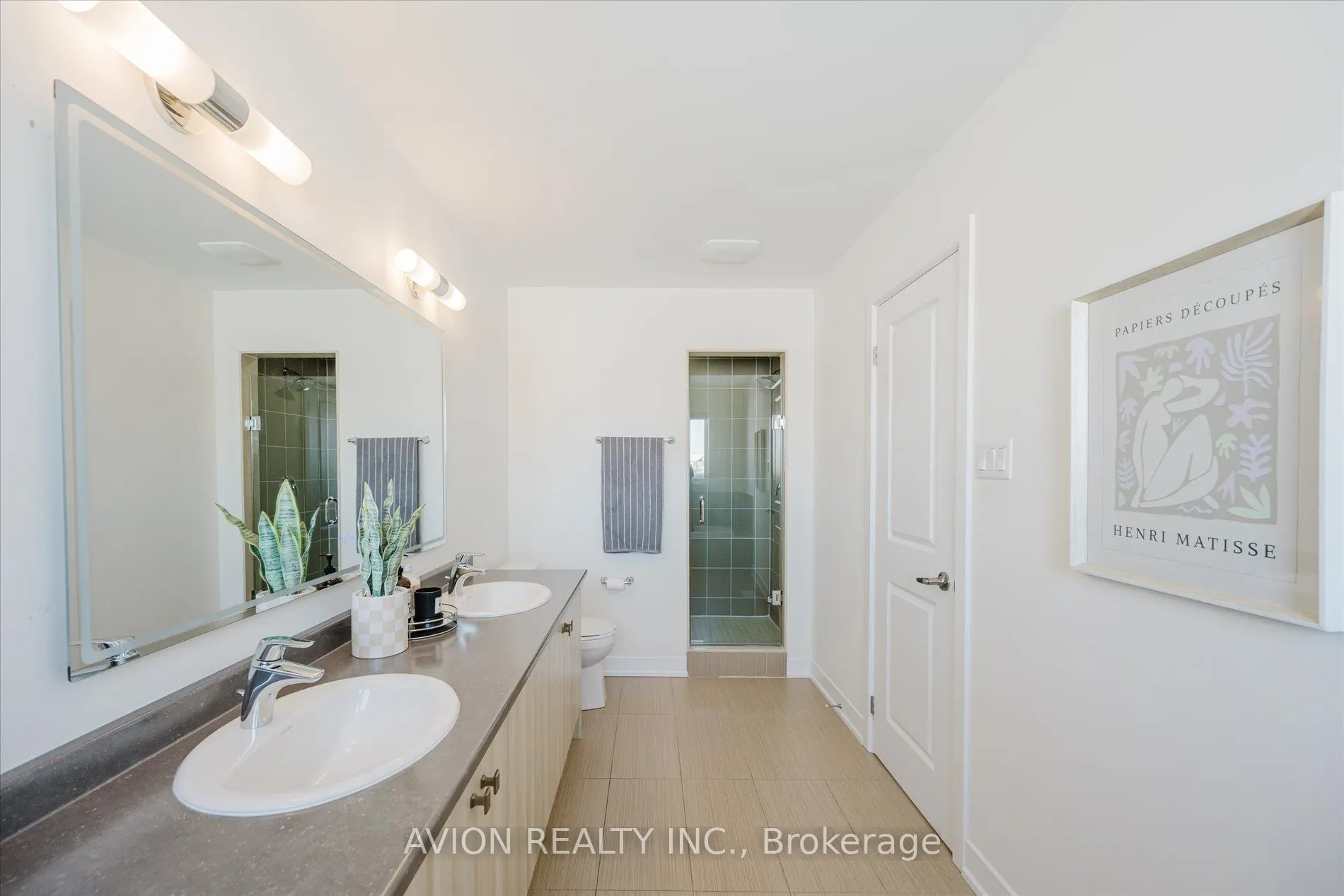 96 Donald Fleming Way N, #124