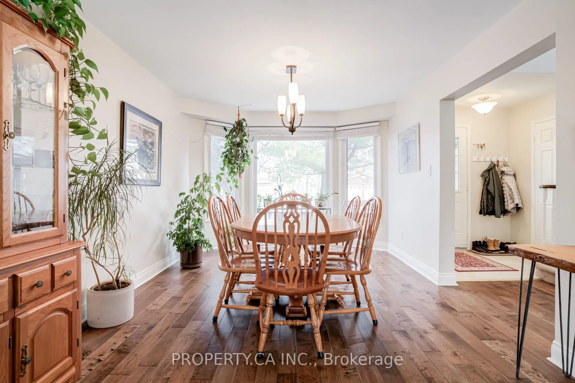 1209 Maple Gate Road