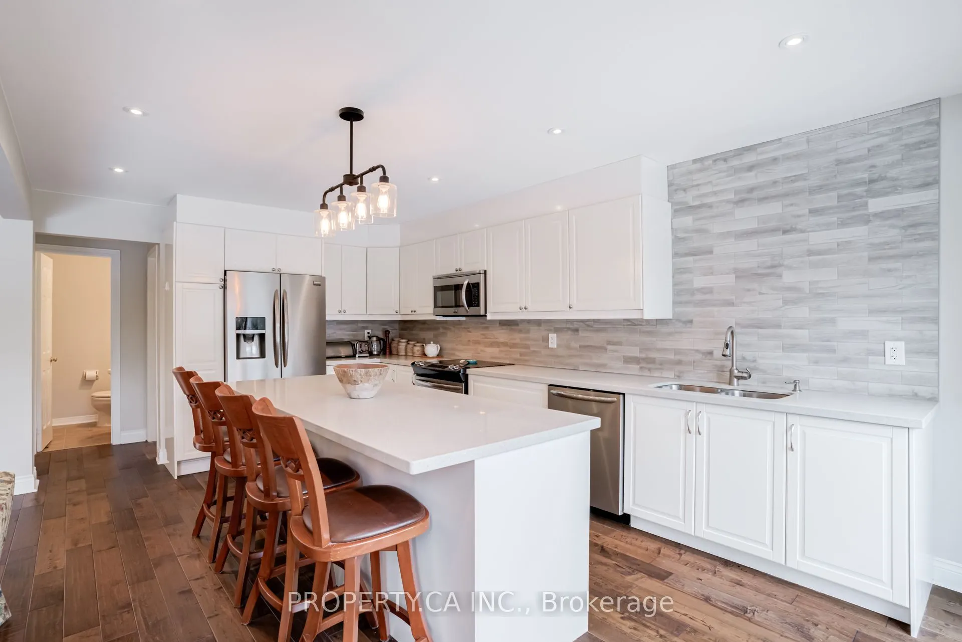 1209 Maple Gate Road