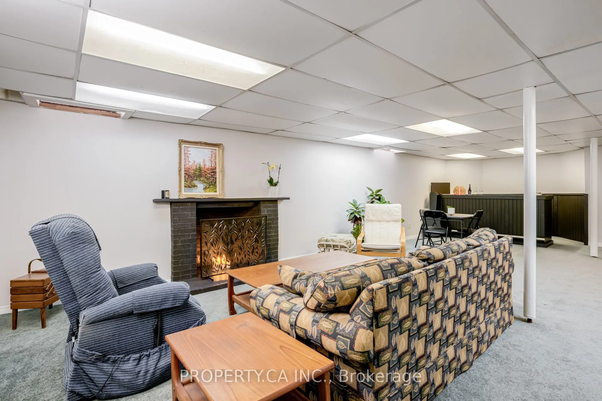 1209 Maple Gate Road