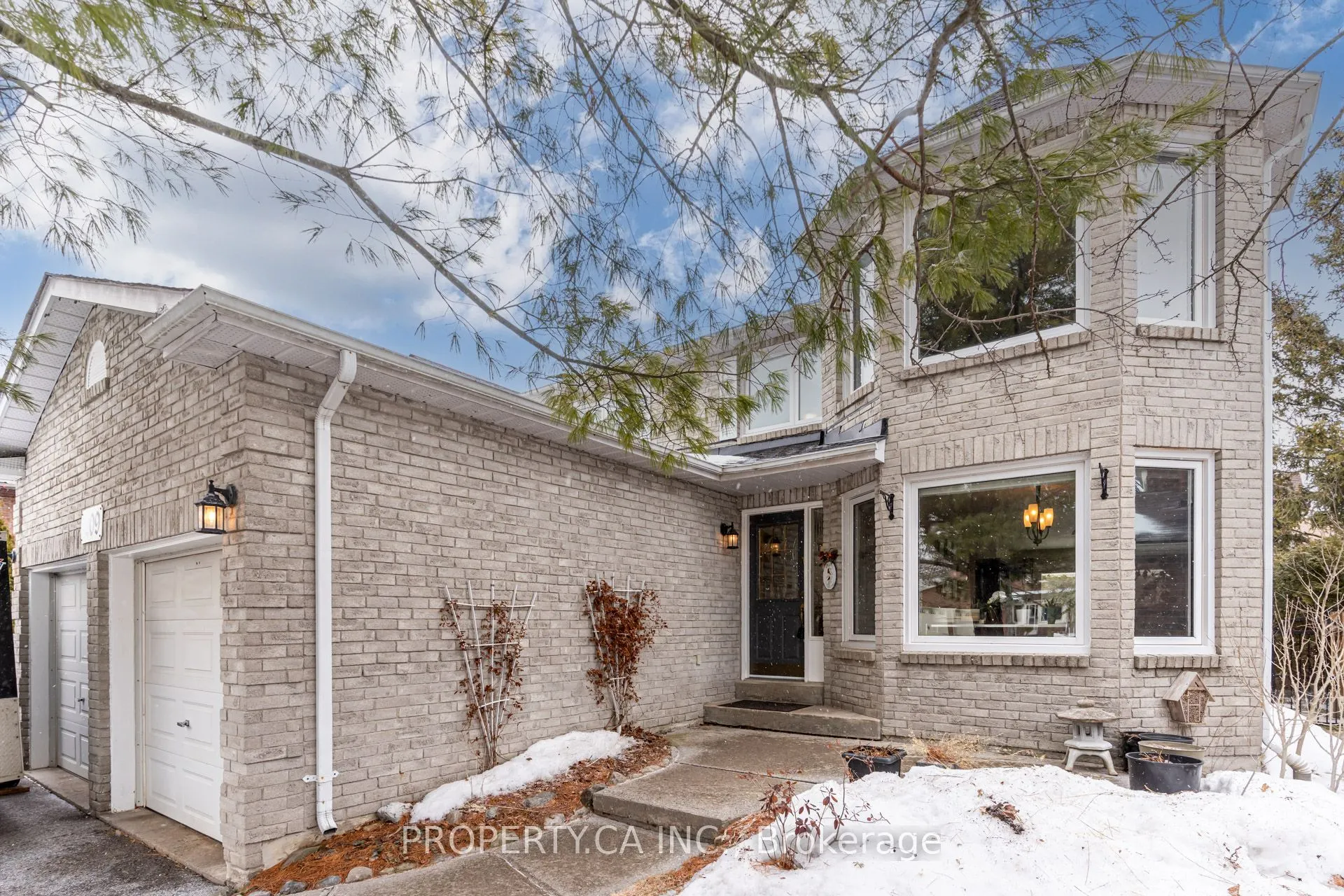 1209 Maple Gate Road