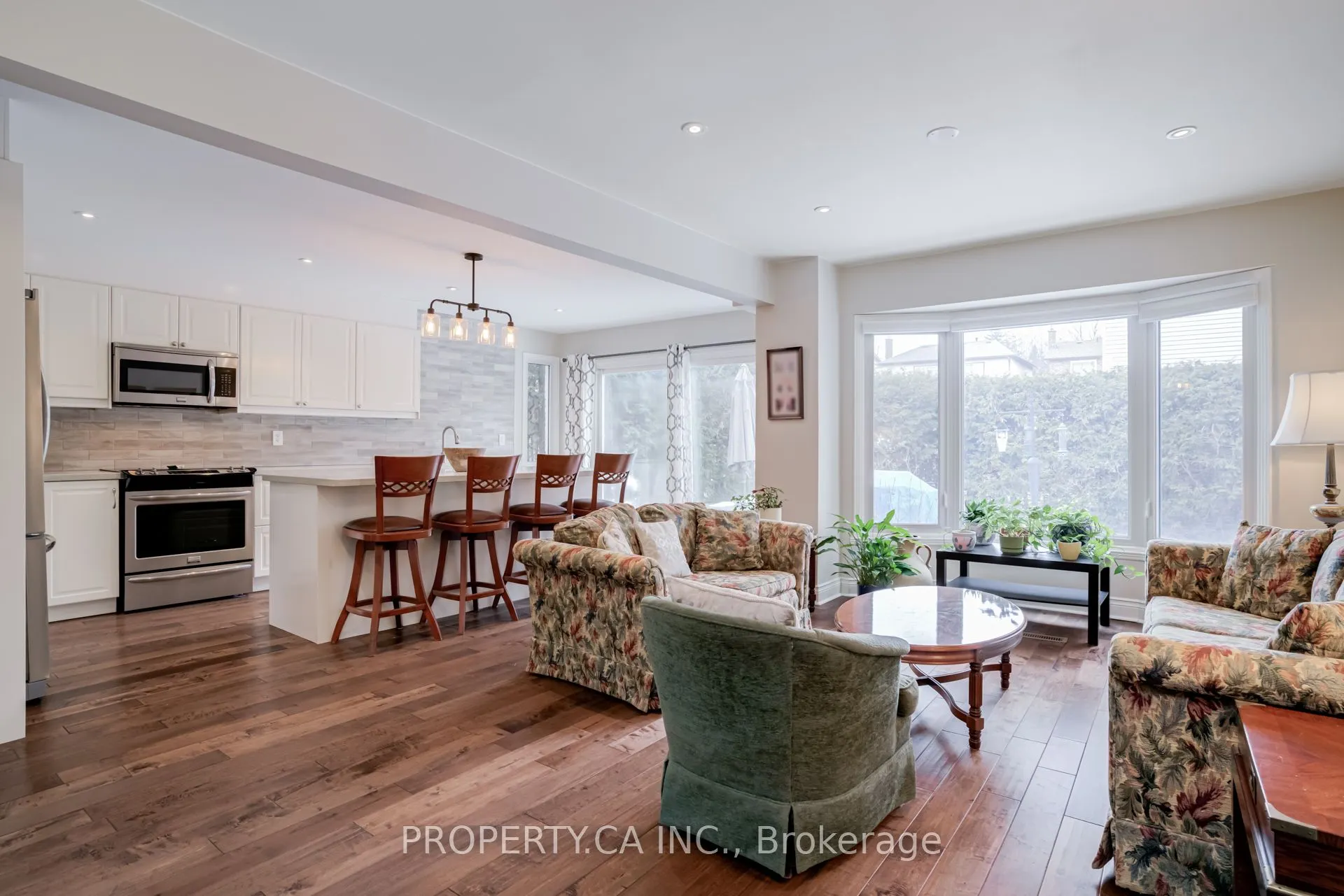 1209 Maple Gate Road