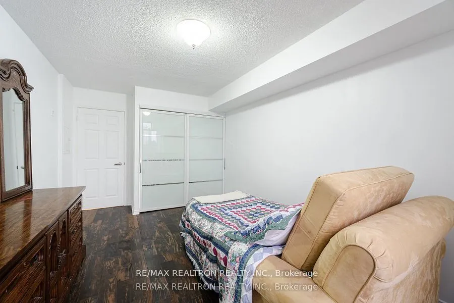 3650 Kingston Road, #203