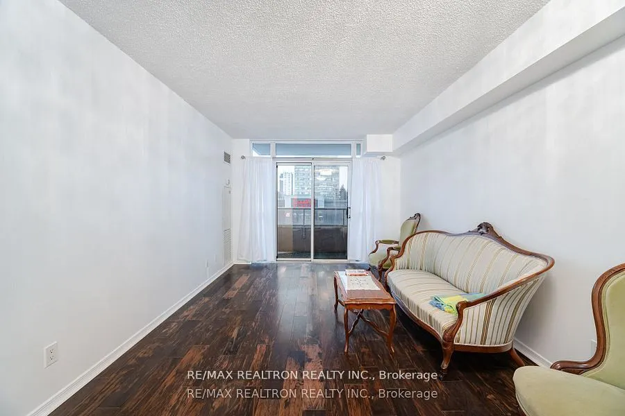 3650 Kingston Road, #203