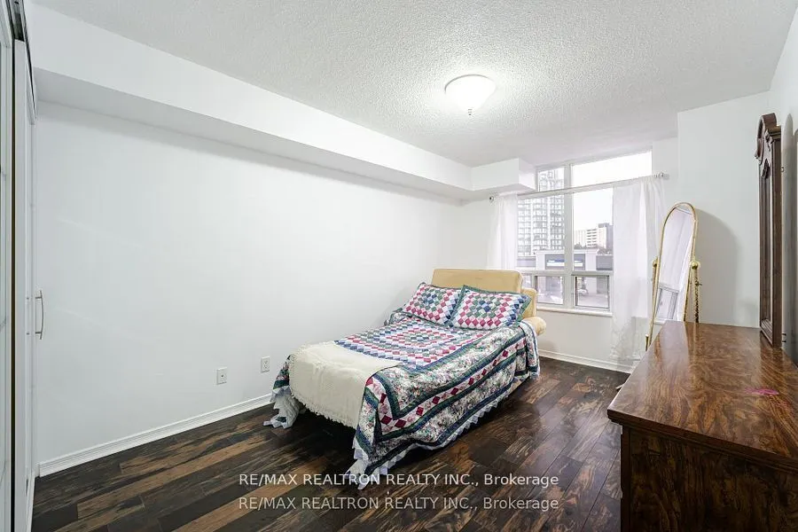 3650 Kingston Road, #203