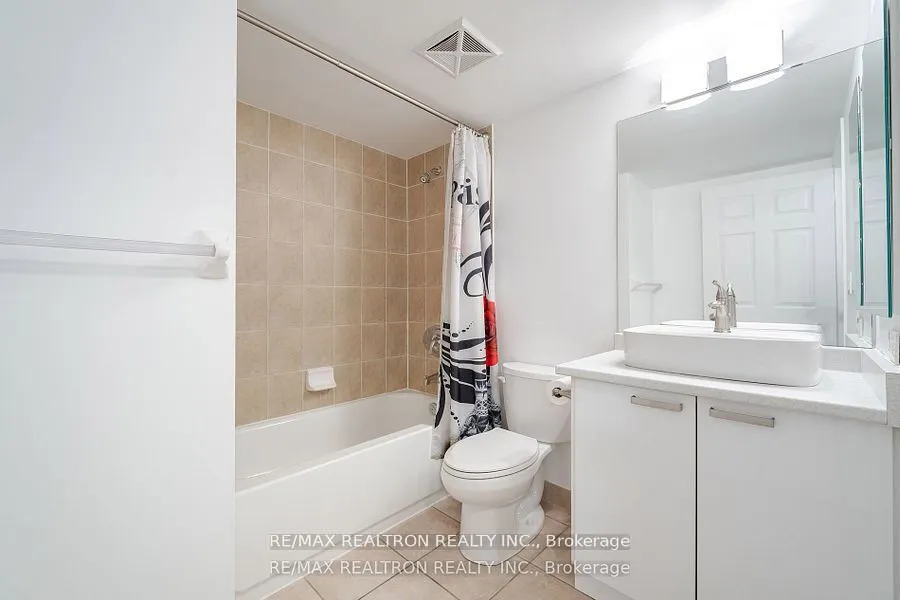 3650 Kingston Road, #203