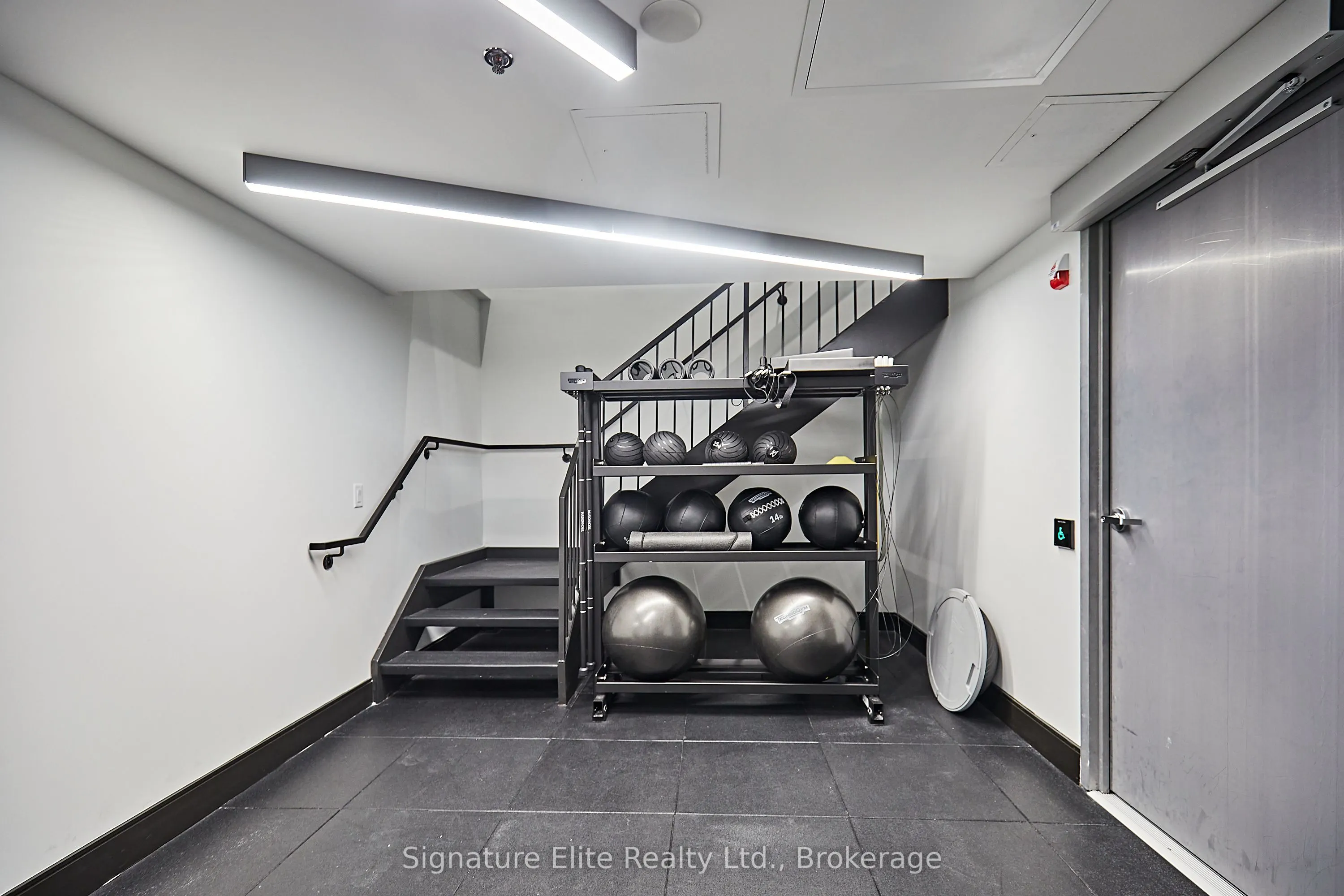 2213 Kingston Road, #105C