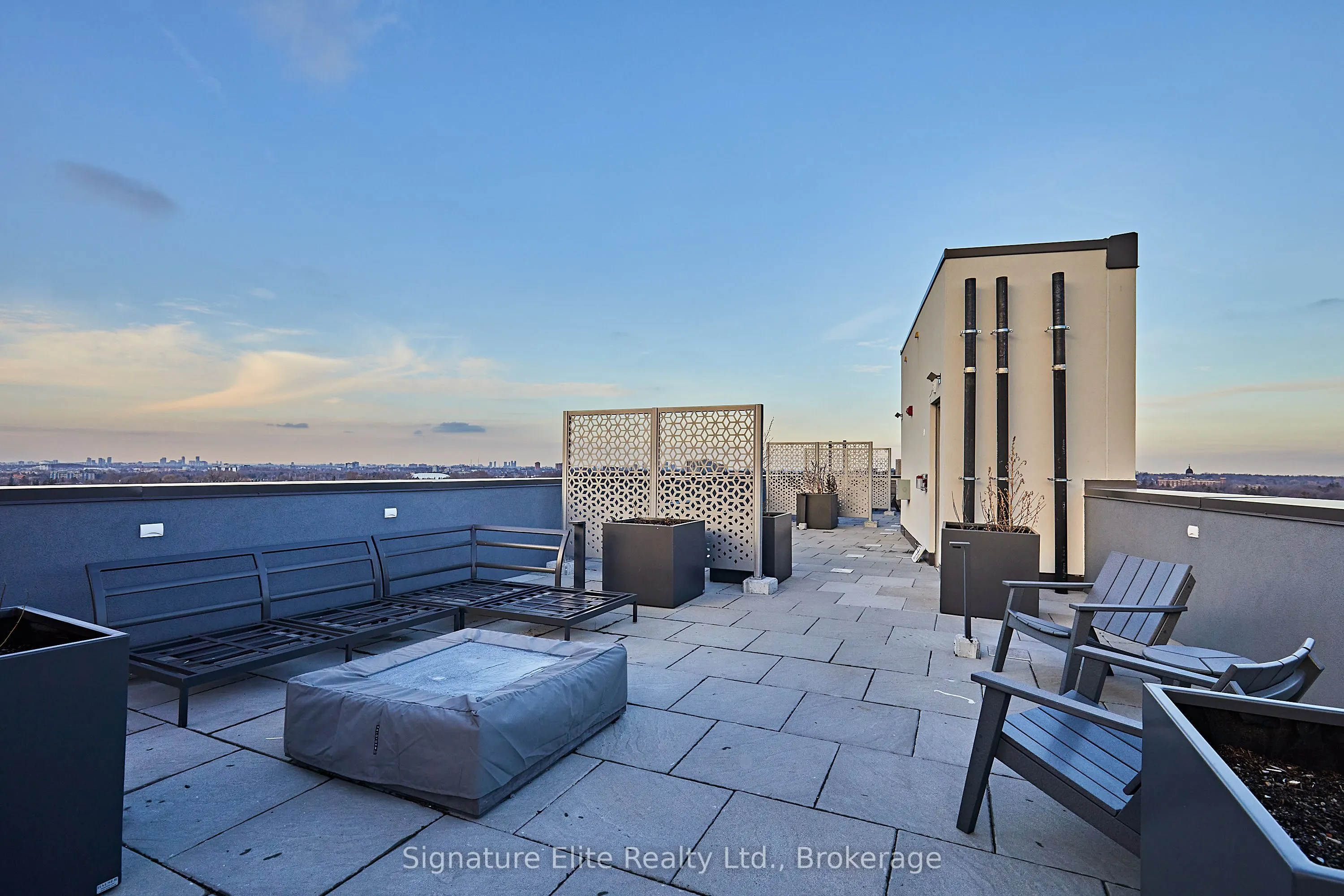 2213 Kingston Road, #105C
