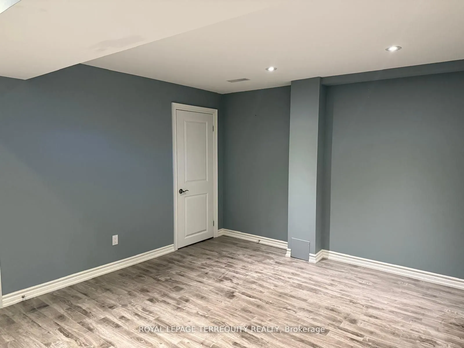 55 Rushbrooke Way, #Lower